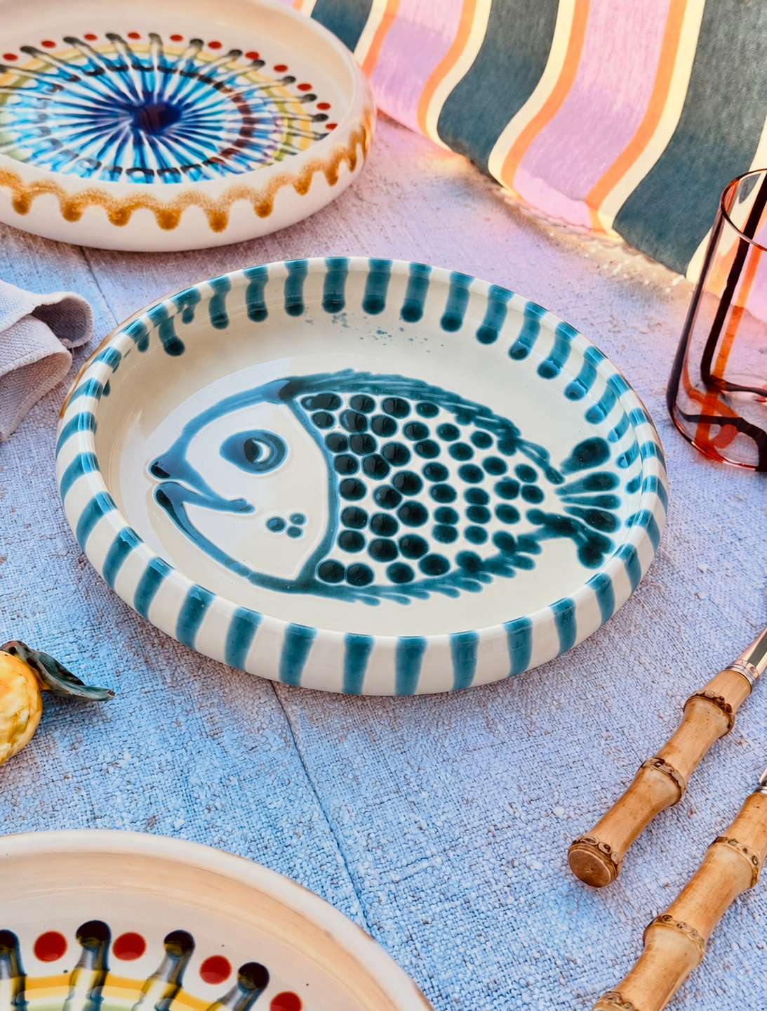 Unikat Italienischer Pastateller 25cm "Crazy Fish" – Handgemacht in Apulien