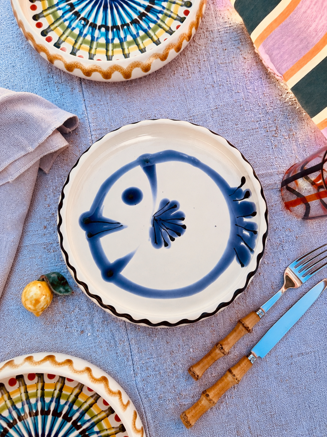 Italian Ceramic Pasta Plate 25cm | Handbemaltes Pesce Design "Unikat"