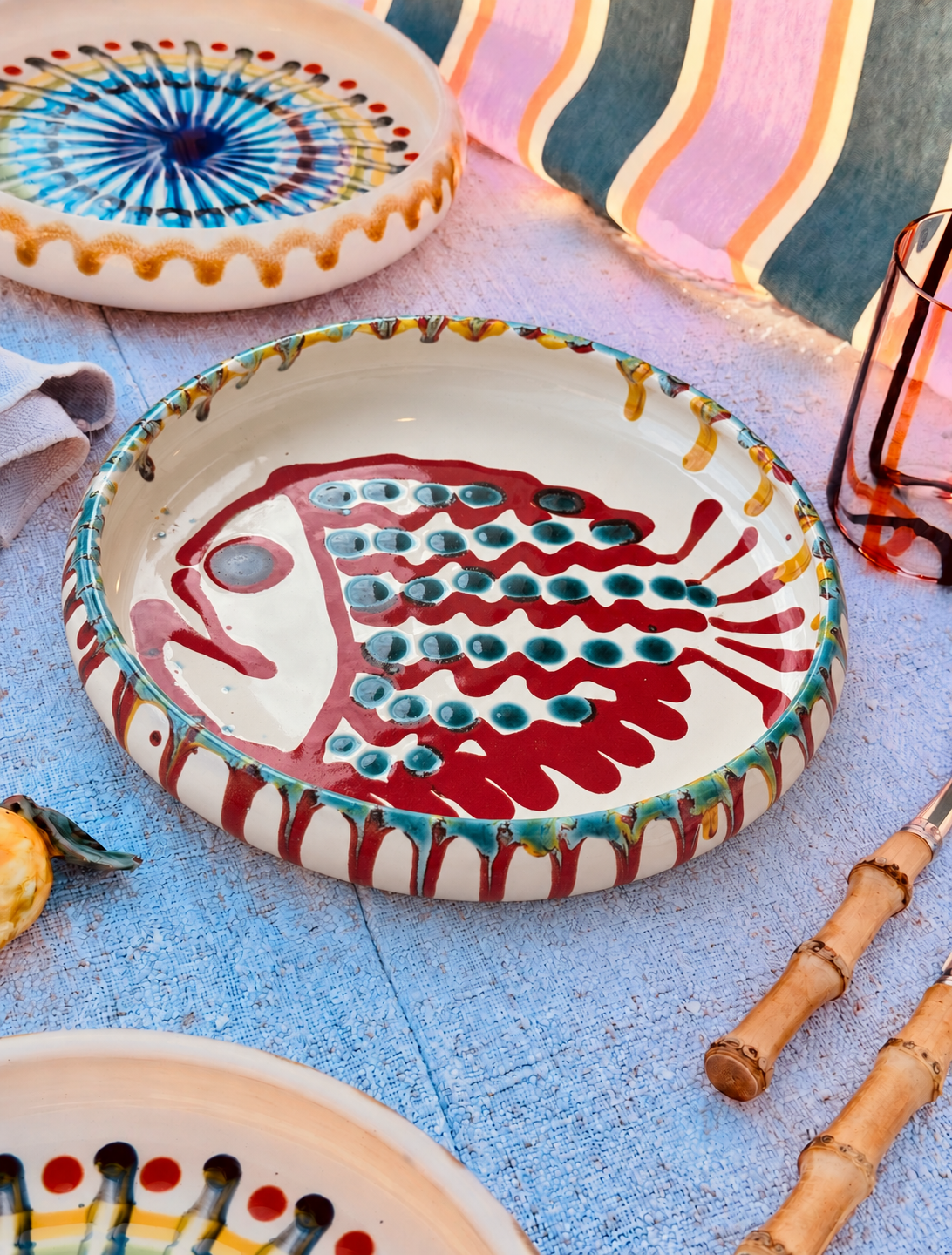 Unikat Italienischer Pastateller 25cm "Crazy Fish" – Handgemacht in Apulien