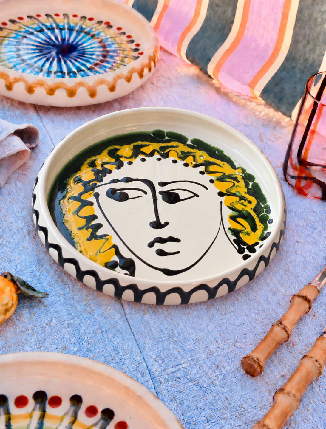 Italian Ceramic Pasta Plate 25cm | Handbemaltes Psychodelic Design UNIKAT