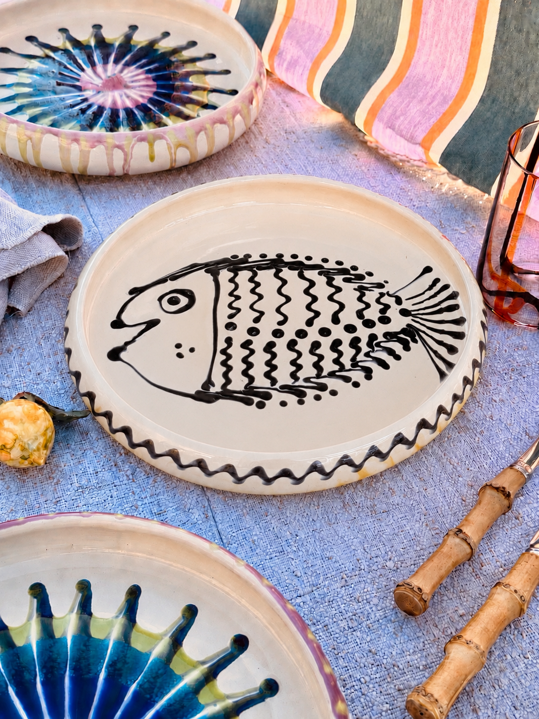 Italian Ceramic Pasta Plate 25cm | Handbemaltes Pesce Design "Unikat"
