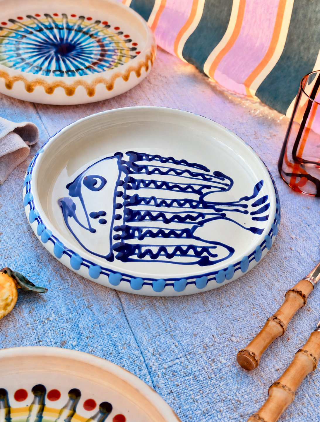 Unikat Italienischer Pastateller 25cm "Crazy Fish" – Handgemacht in Apulien