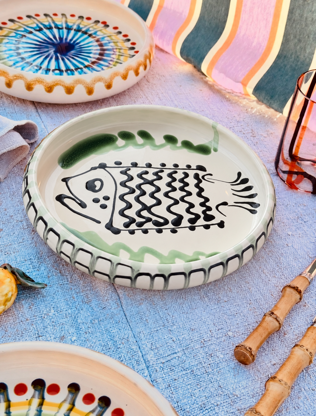 Unikat Italienischer Pastateller 25cm "Crazy Fish" – Handgemacht in Apulien