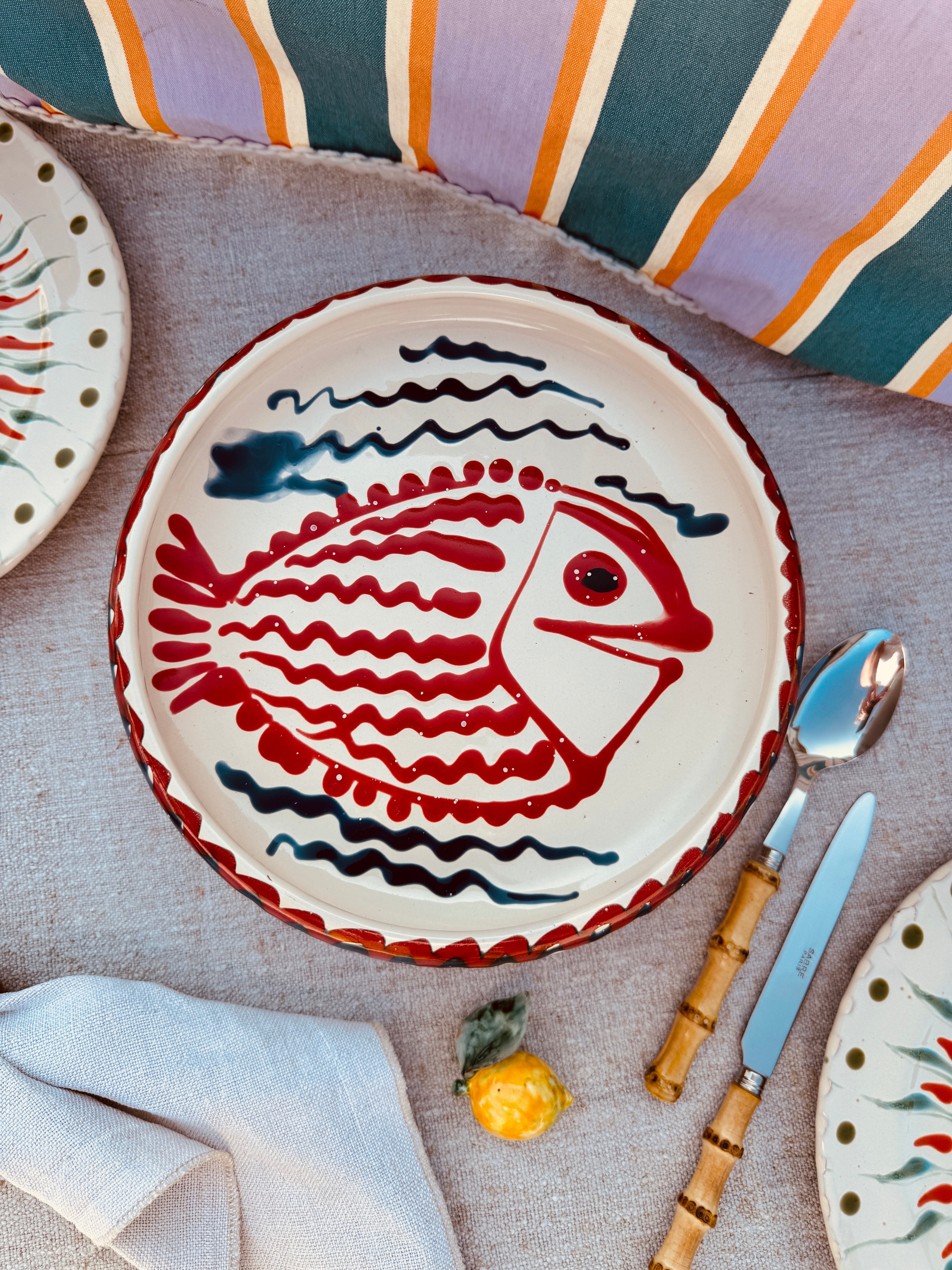 Fish Psychodelic Frisbee High Plate - 25cm UNIQUE PIECE - ONLY 1 X AVAILABLE
