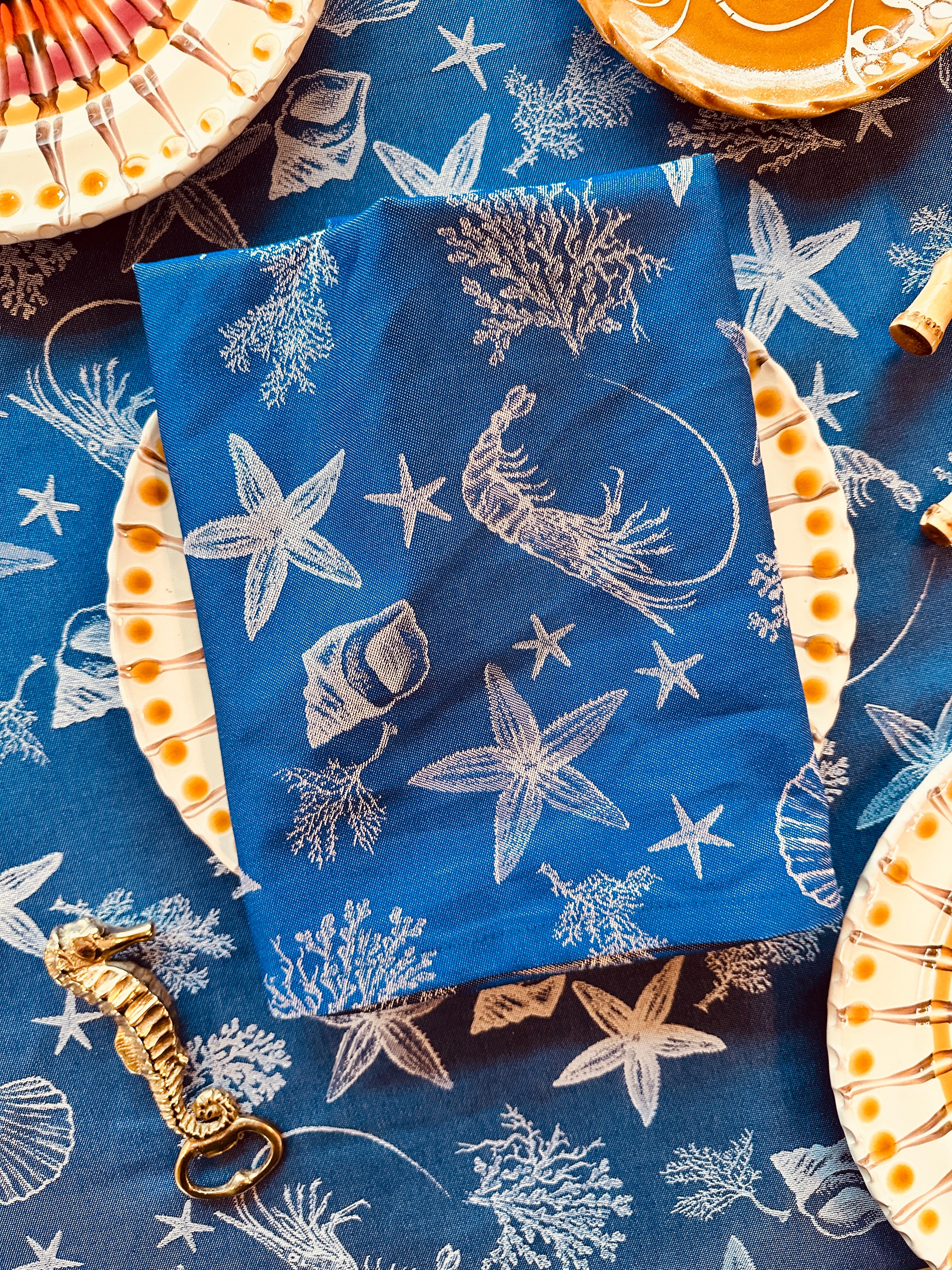 Tischdecke aus robuster Baumwolle „Mare profondo e blu di Nerano" 150 x 150