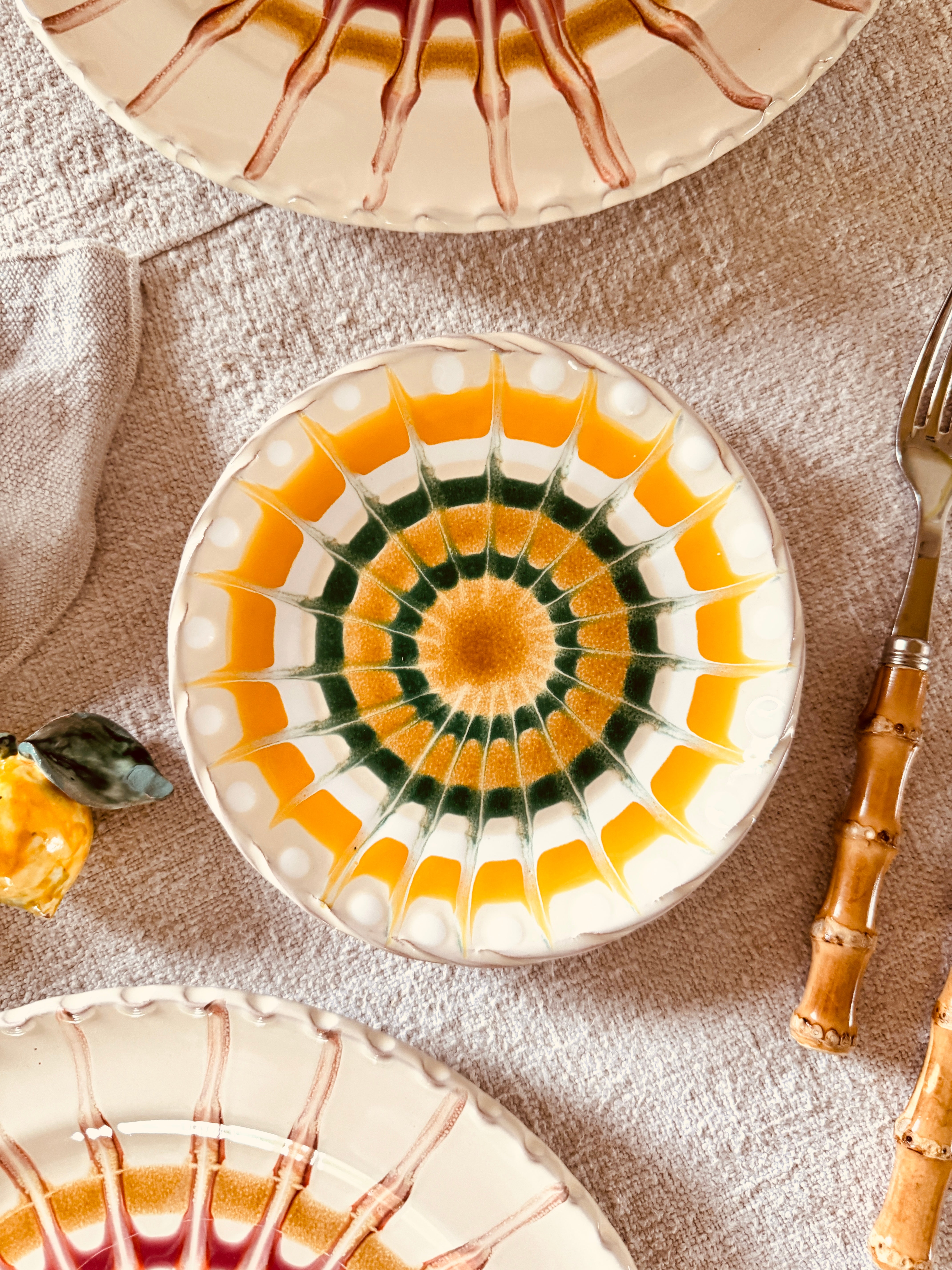 Handgefertigter kleiner Teller 16 cm | Dessert- & Brotteller