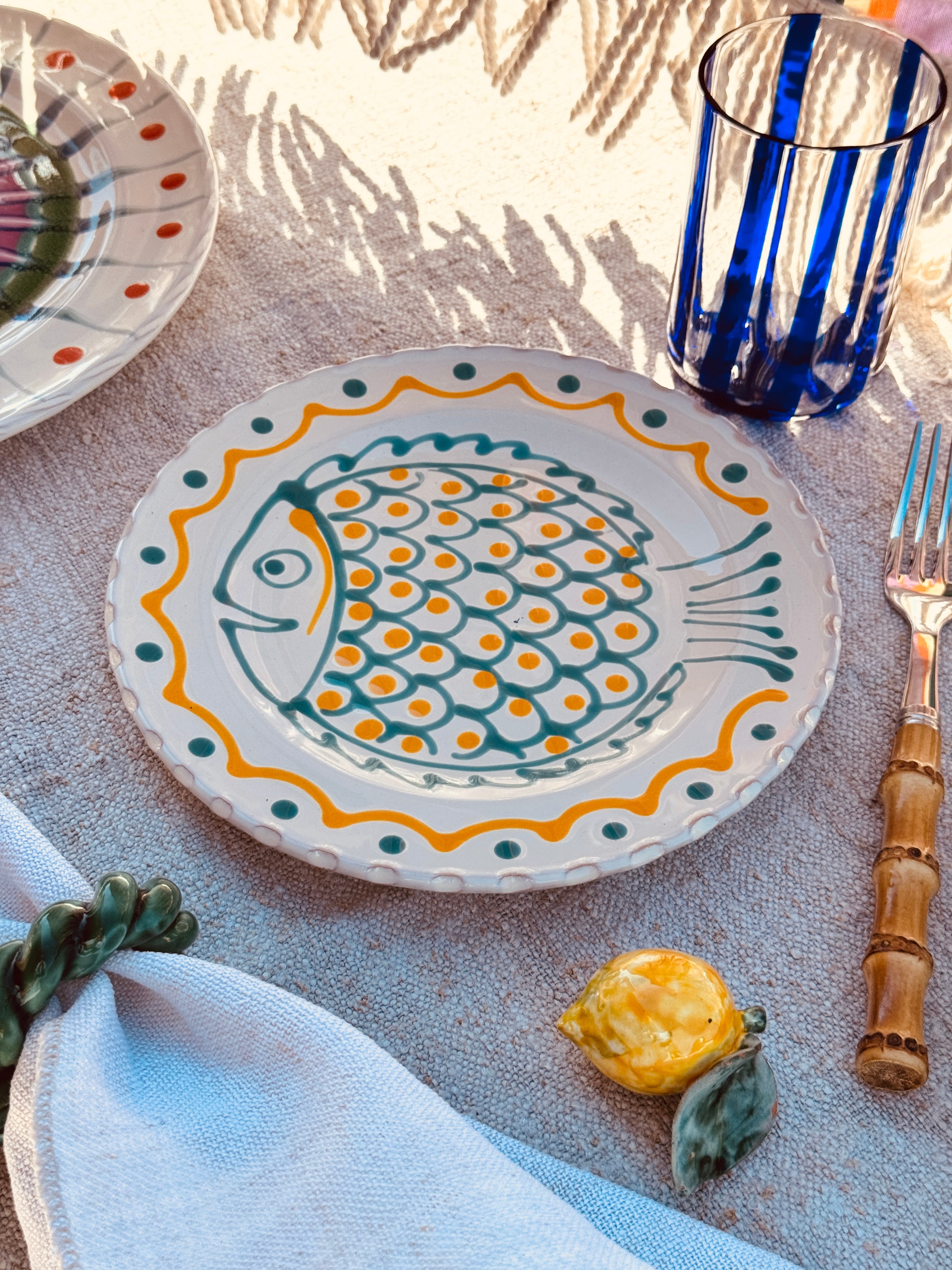 Psychodelic Antipasti/Dessertteller - 20 cm "Amore Pesce verde mangia giallo"