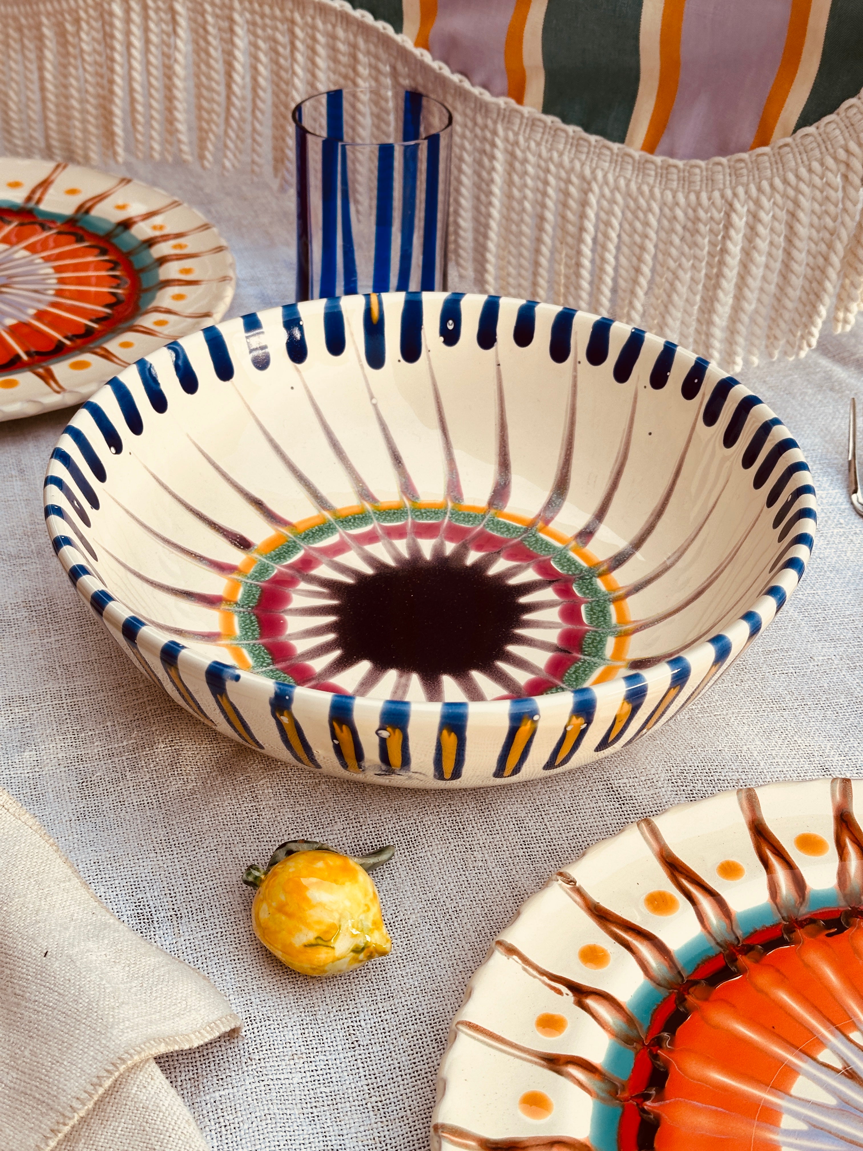 Psychodelic Salad Bowl - 26cm "Alberobello Trulli"
