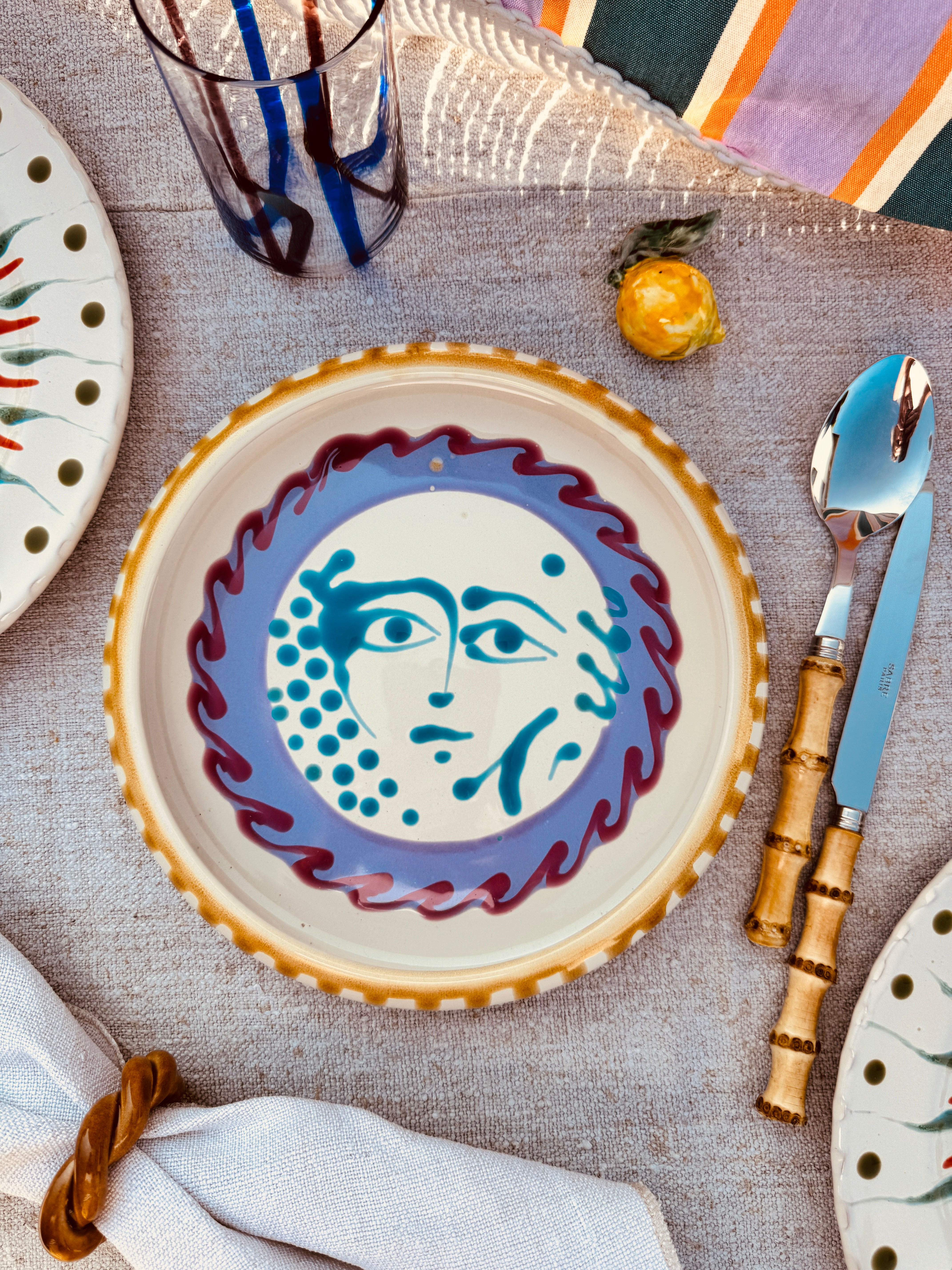Viso Frisbee Plate "La Bella Donna di Grottaglie"
