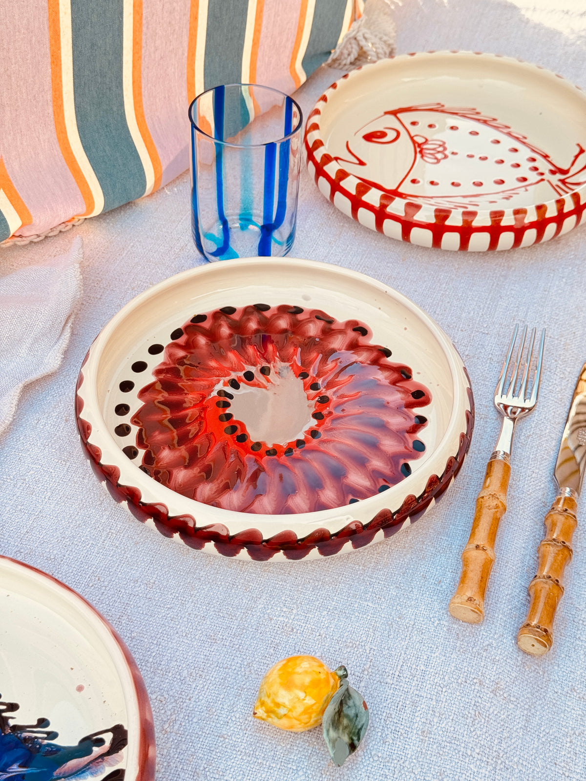 Italian Ceramic Pasta Plate 25cm | Handbemaltes Psychodelic Design UNIKAT