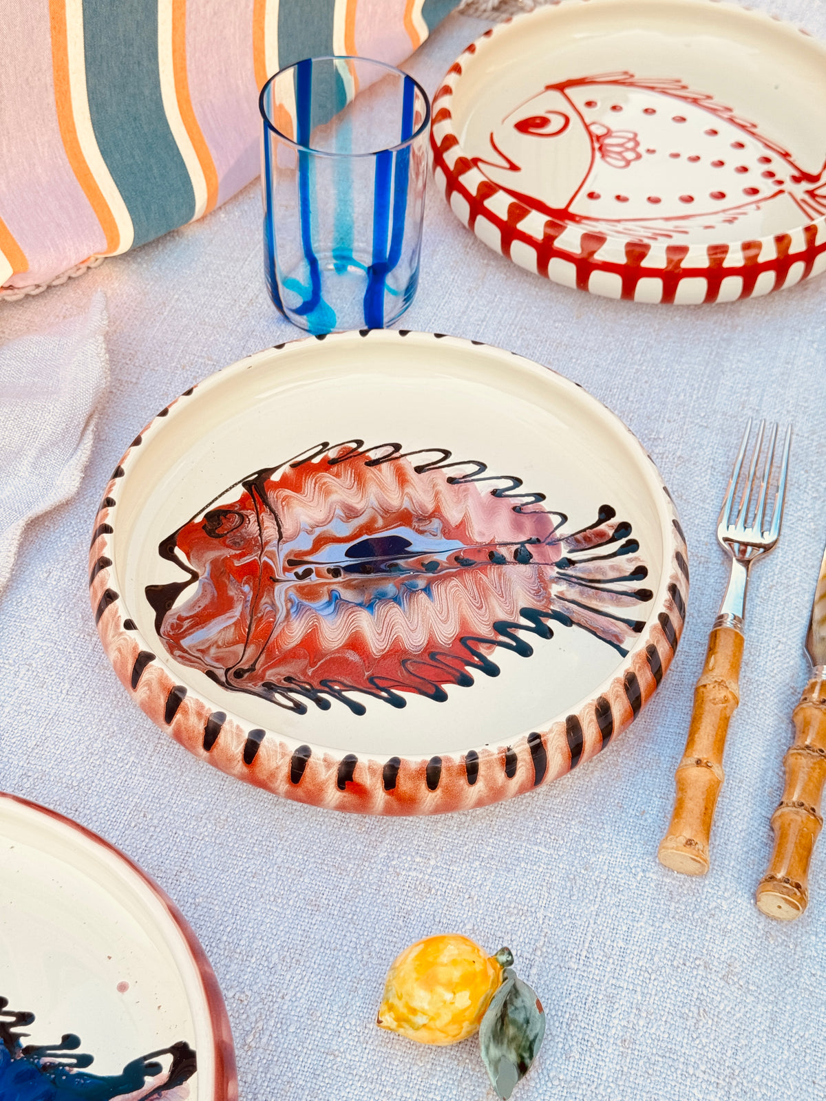 Unikat Italienischer Pastateller 25cm "Crazy Fish" – Handgemacht in Apulien