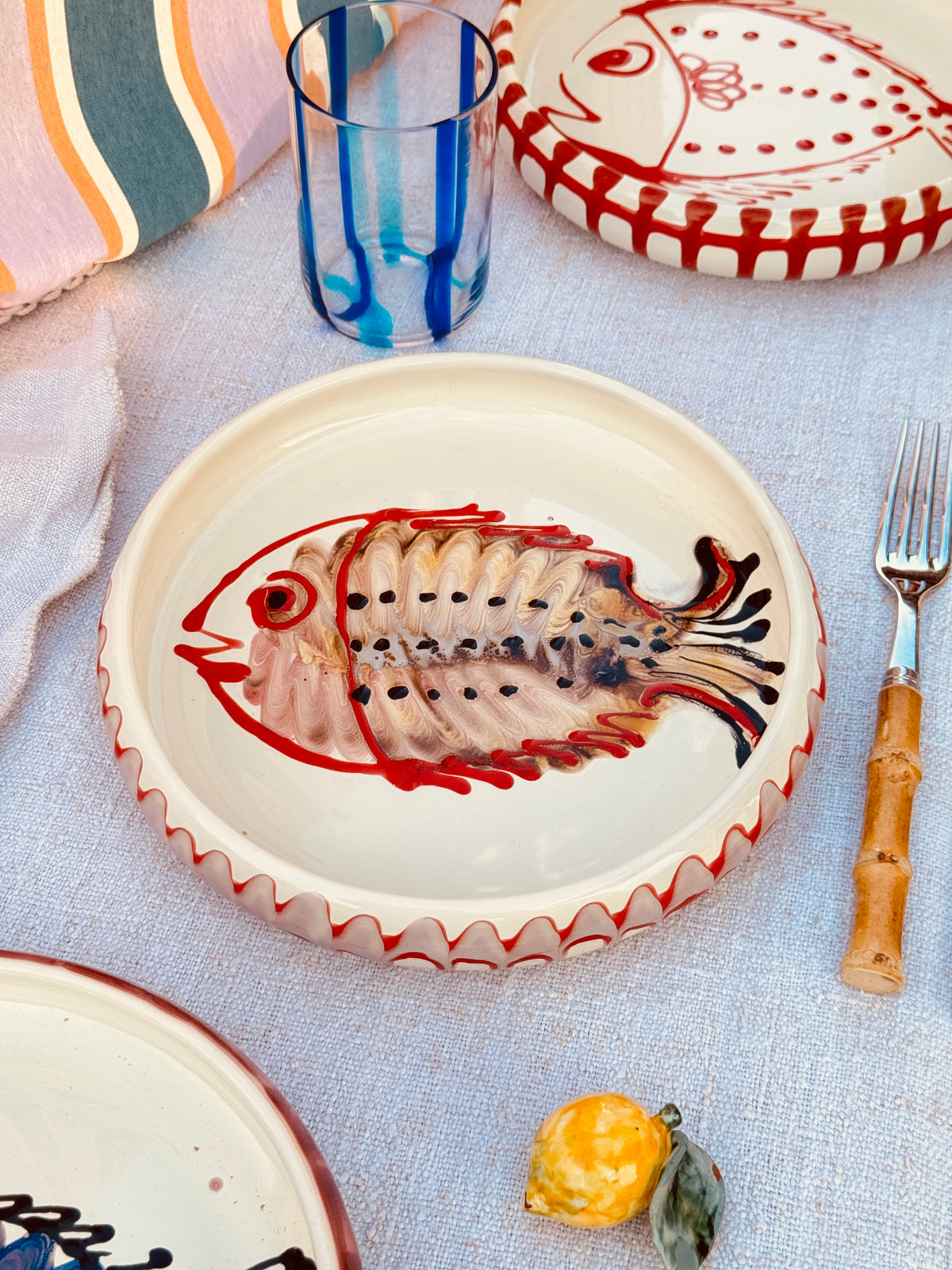 Unikat Italienischer Pastateller 25cm "Crazy Fish" – Handgemacht in Apulien
