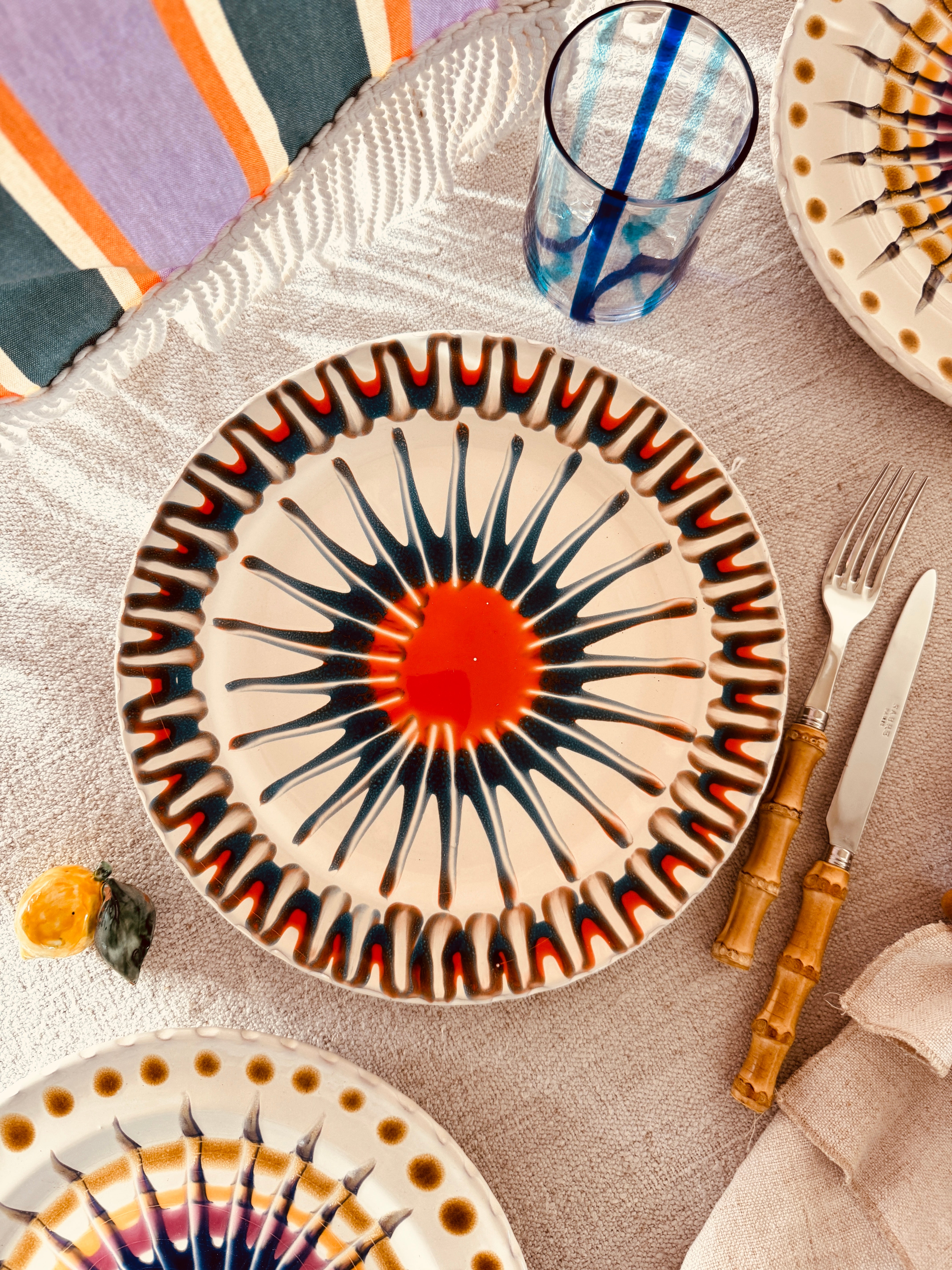 Psychodelic Speiseteller - 27cm "Grand Hotel Riviera 1965"