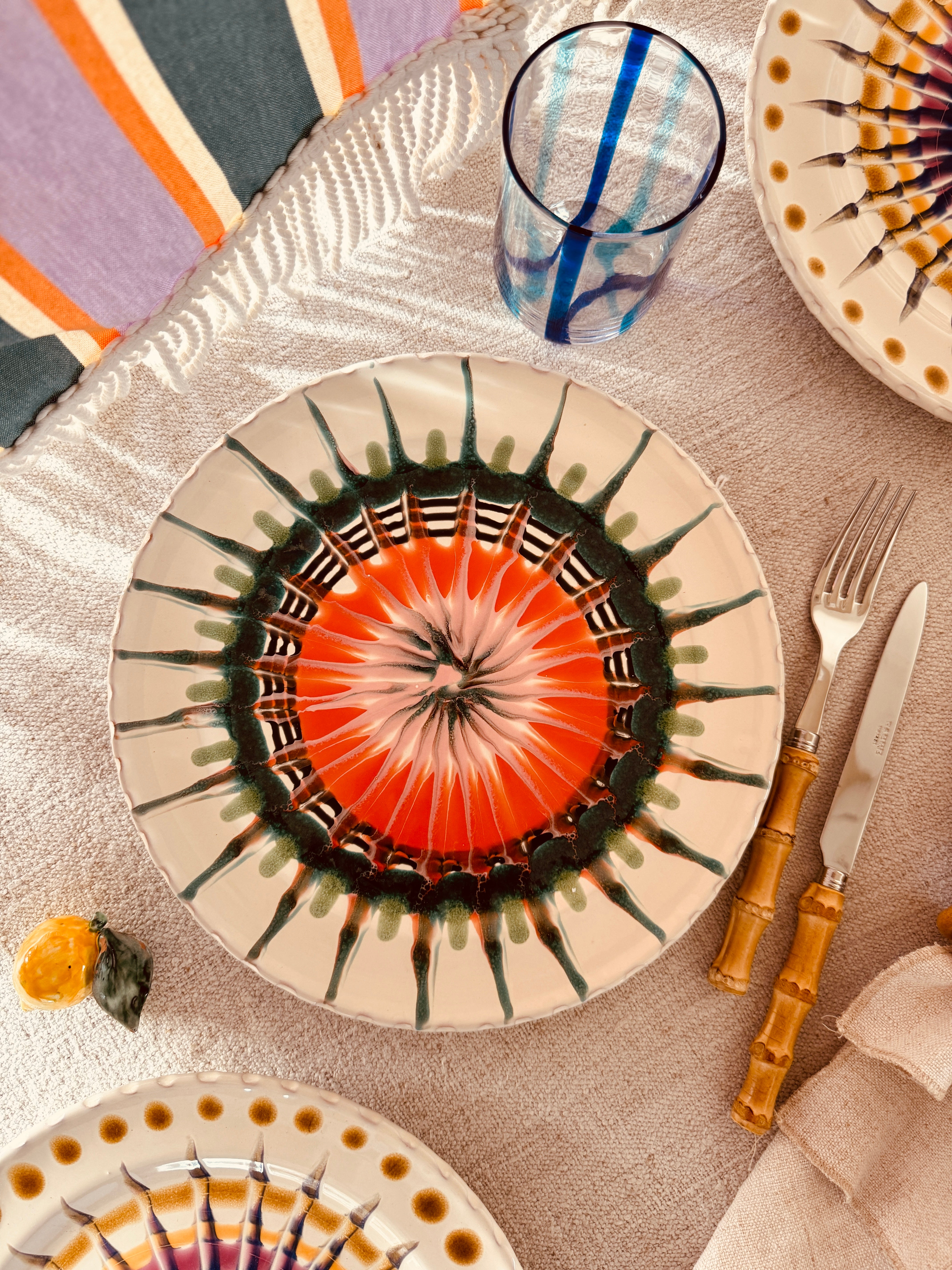 Psychodelic Speiseteller - 27cm "Grand Hotel Riviera 1967"