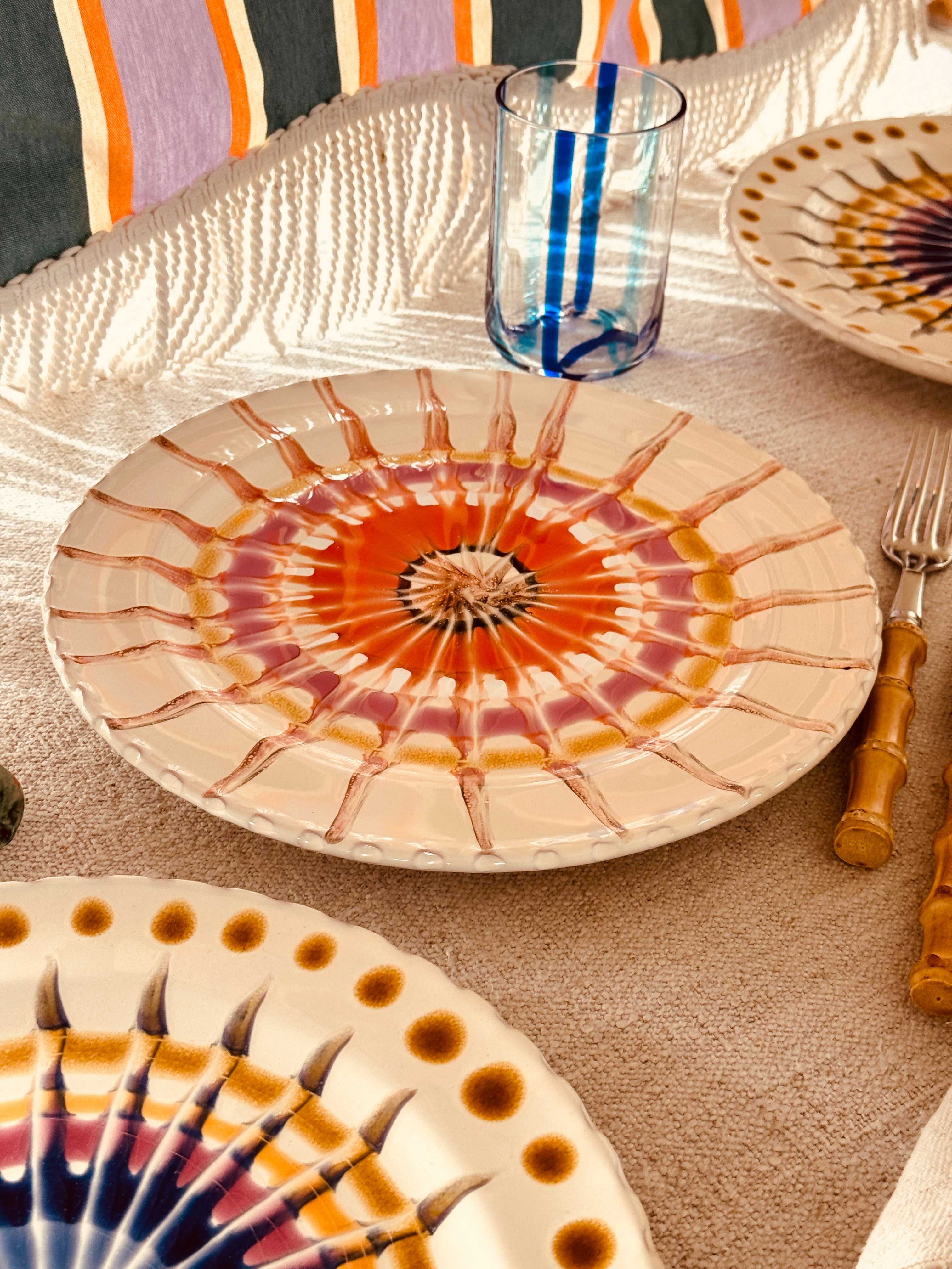 Psychodelic Speiseteller - 27cm "Grand Hotel Riviera 1969"