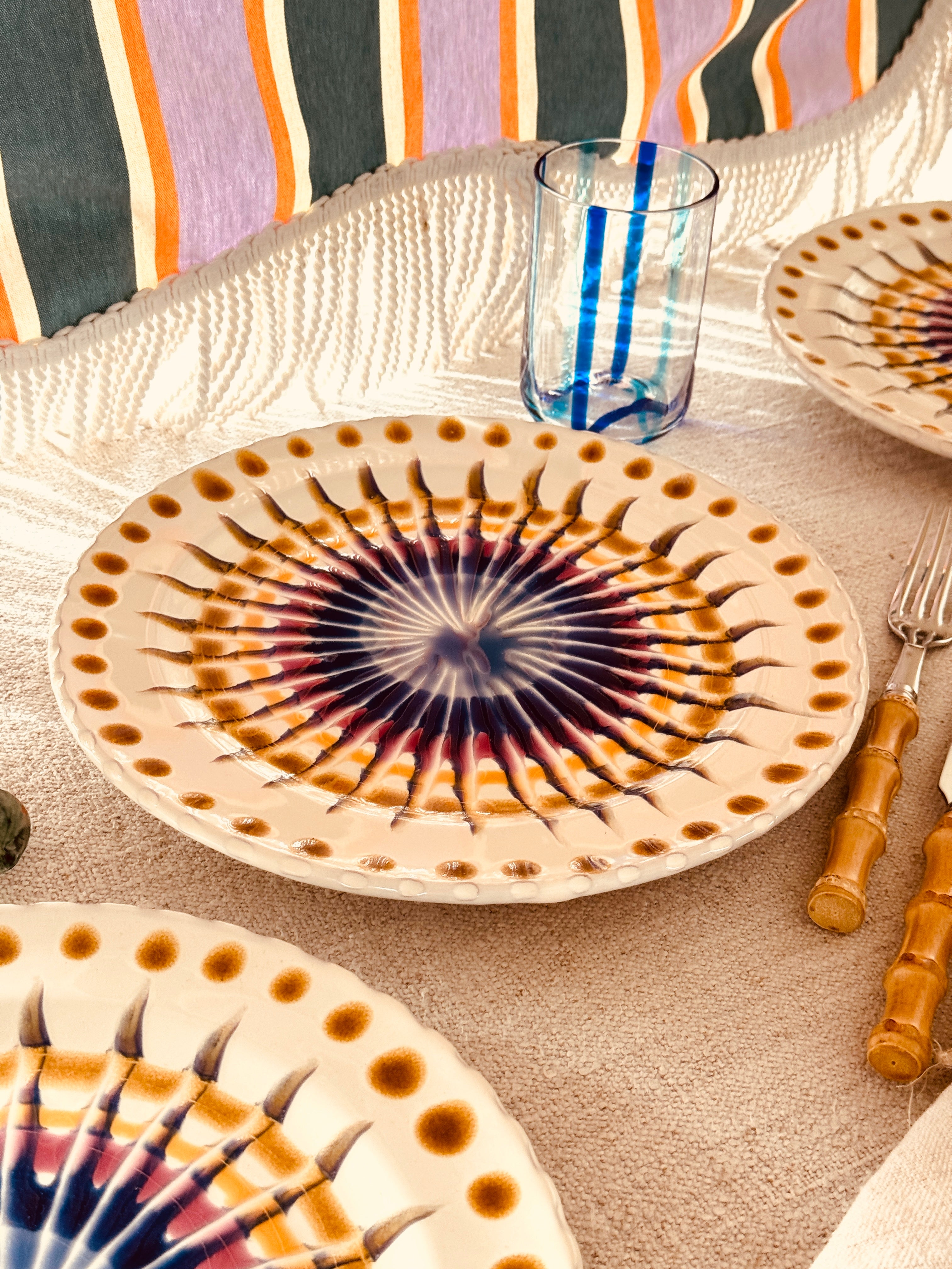 Psychodelic Speiseteller - 27cm "Grand Hotel Riviera 1970"