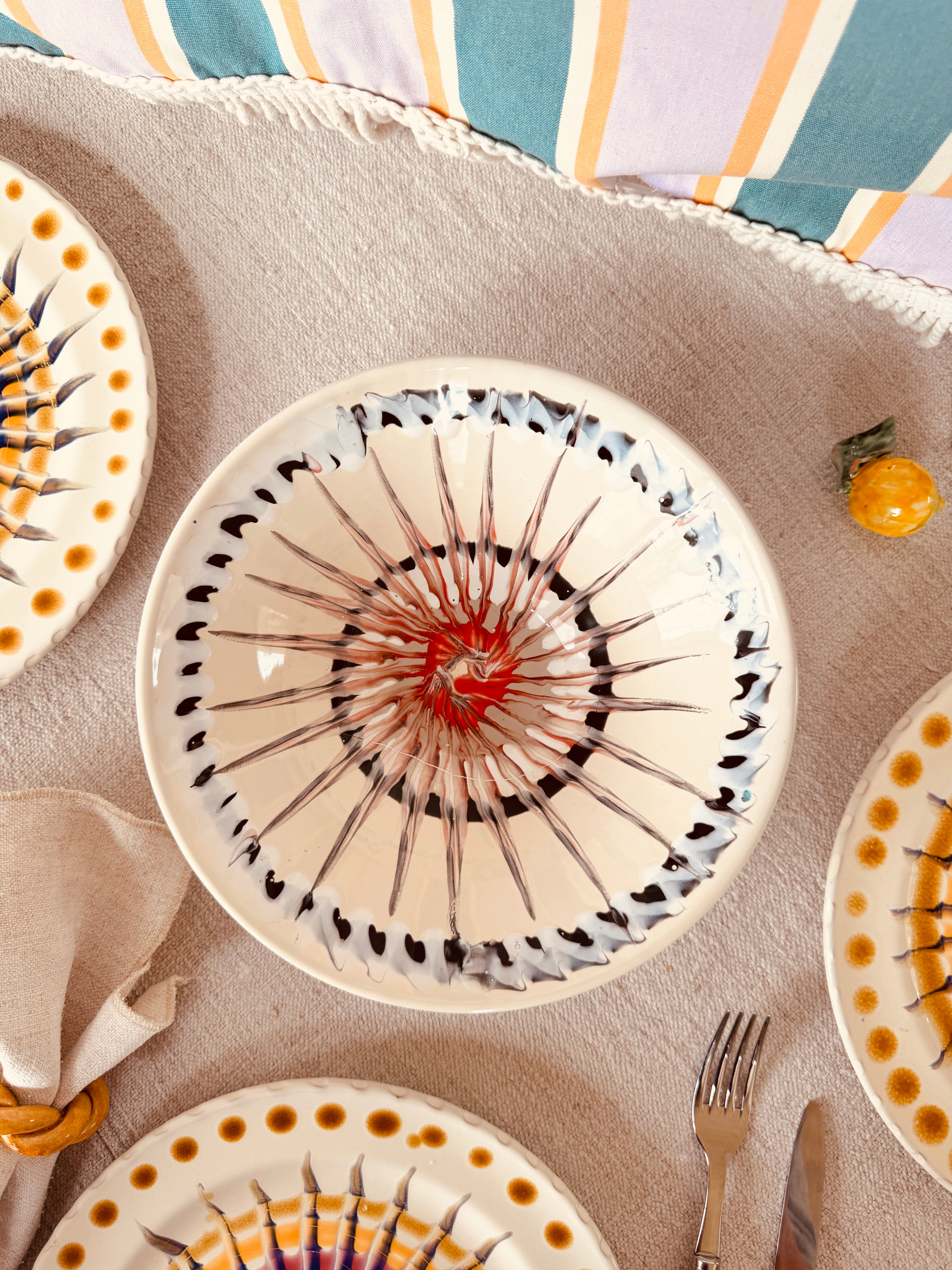 Salatschale, konisch - 25 "Einzelstück - Art Piece"