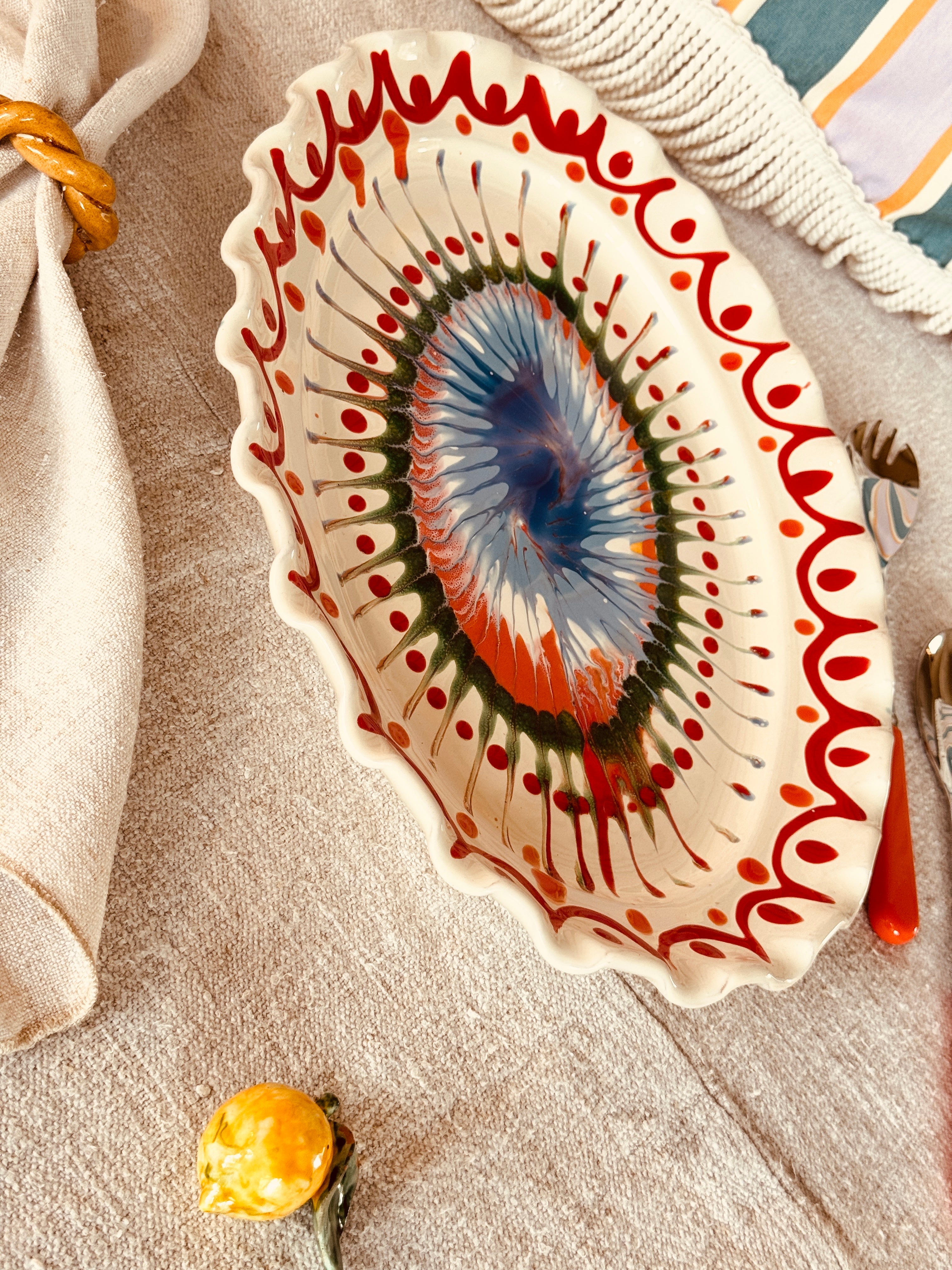 ! Einzelstück ! ovale Servierplatte 41x29cm - nur 1 x erhältlich