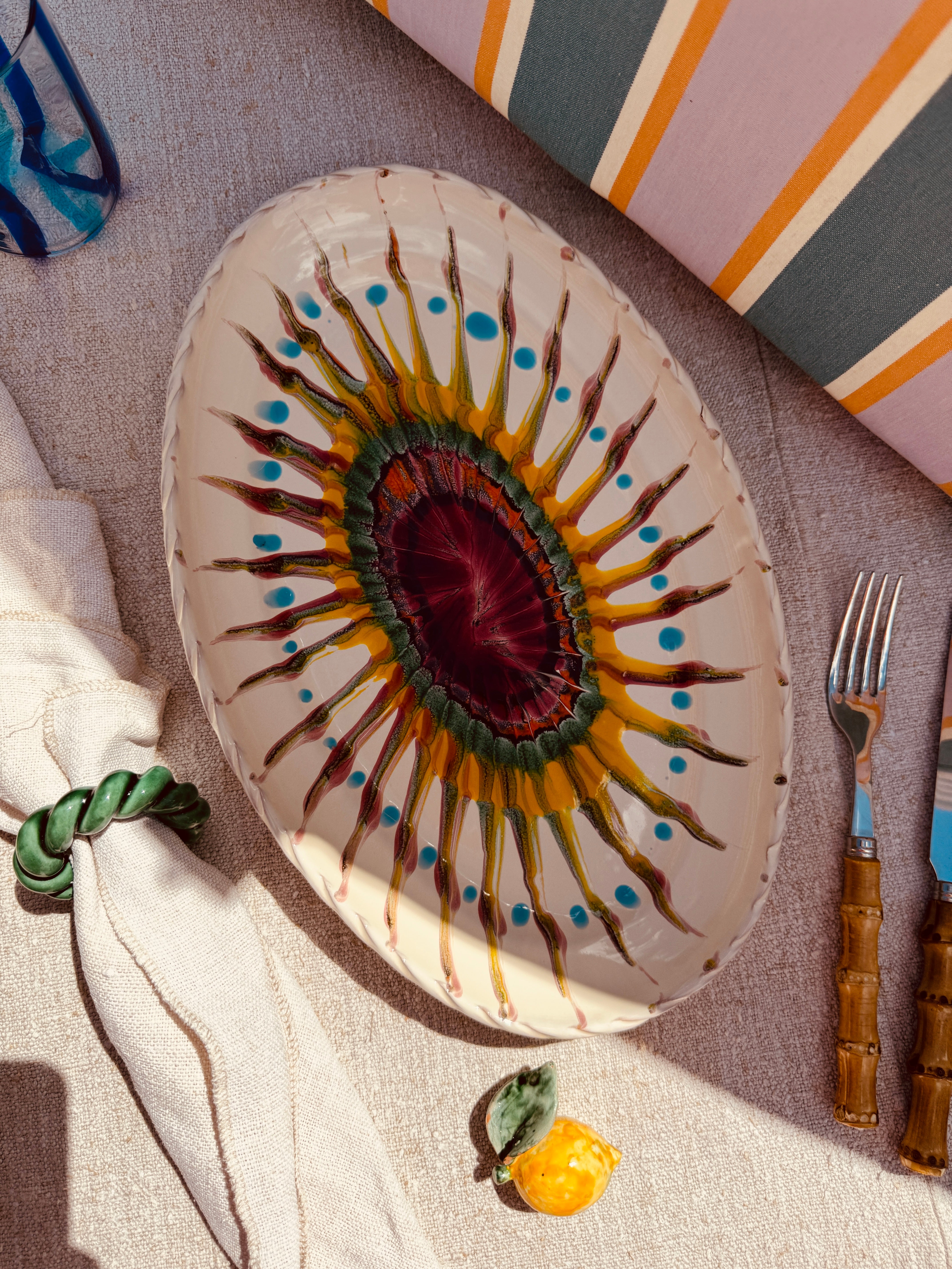 ! Unique Piece ! "Psychodelic" Oval Plate 35cm x 23cm - Only 1x available