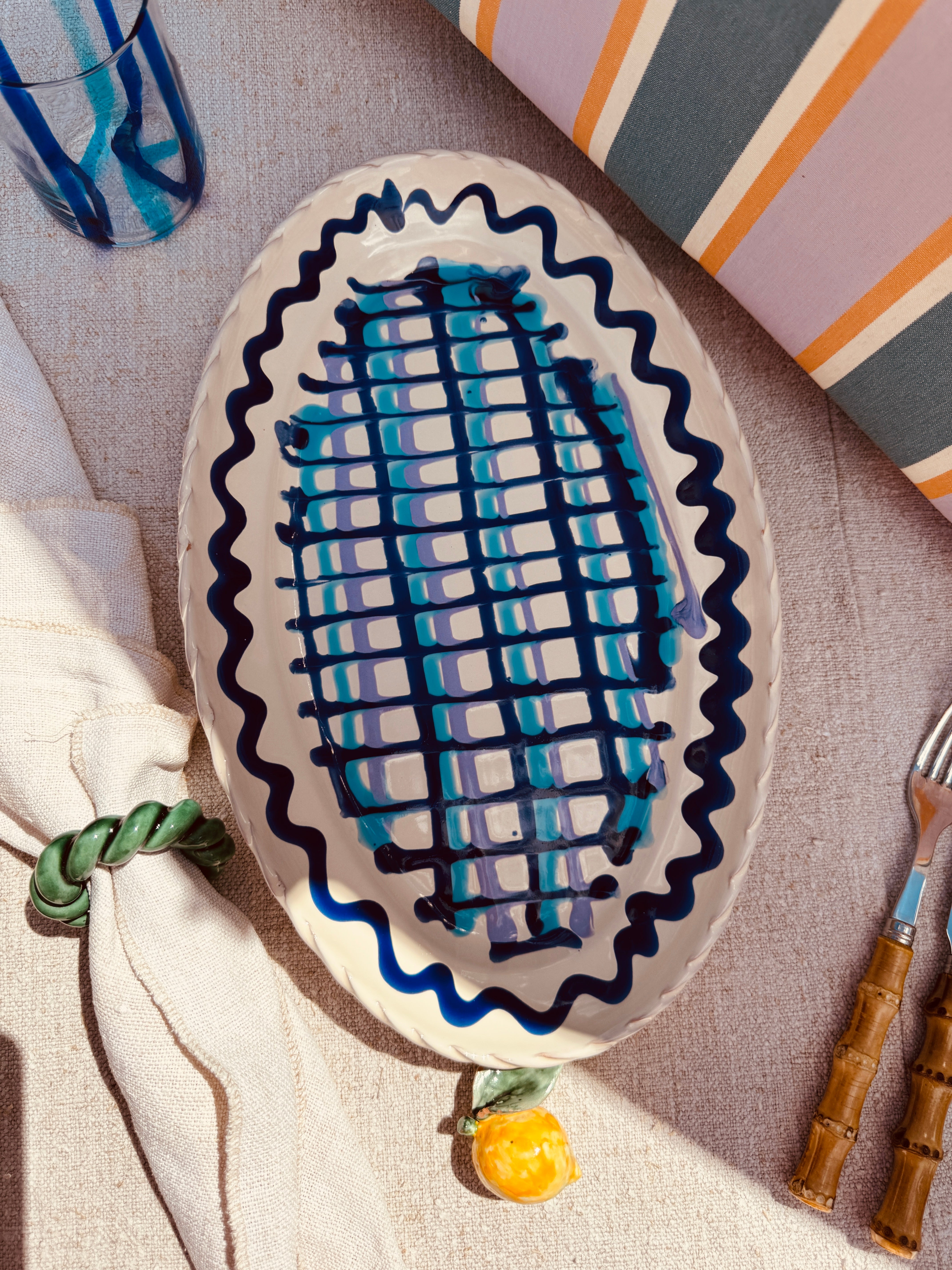 ! Unique Piece ! "Psychodelic" Oval Plate 35cm x 23cm - Only 1x available