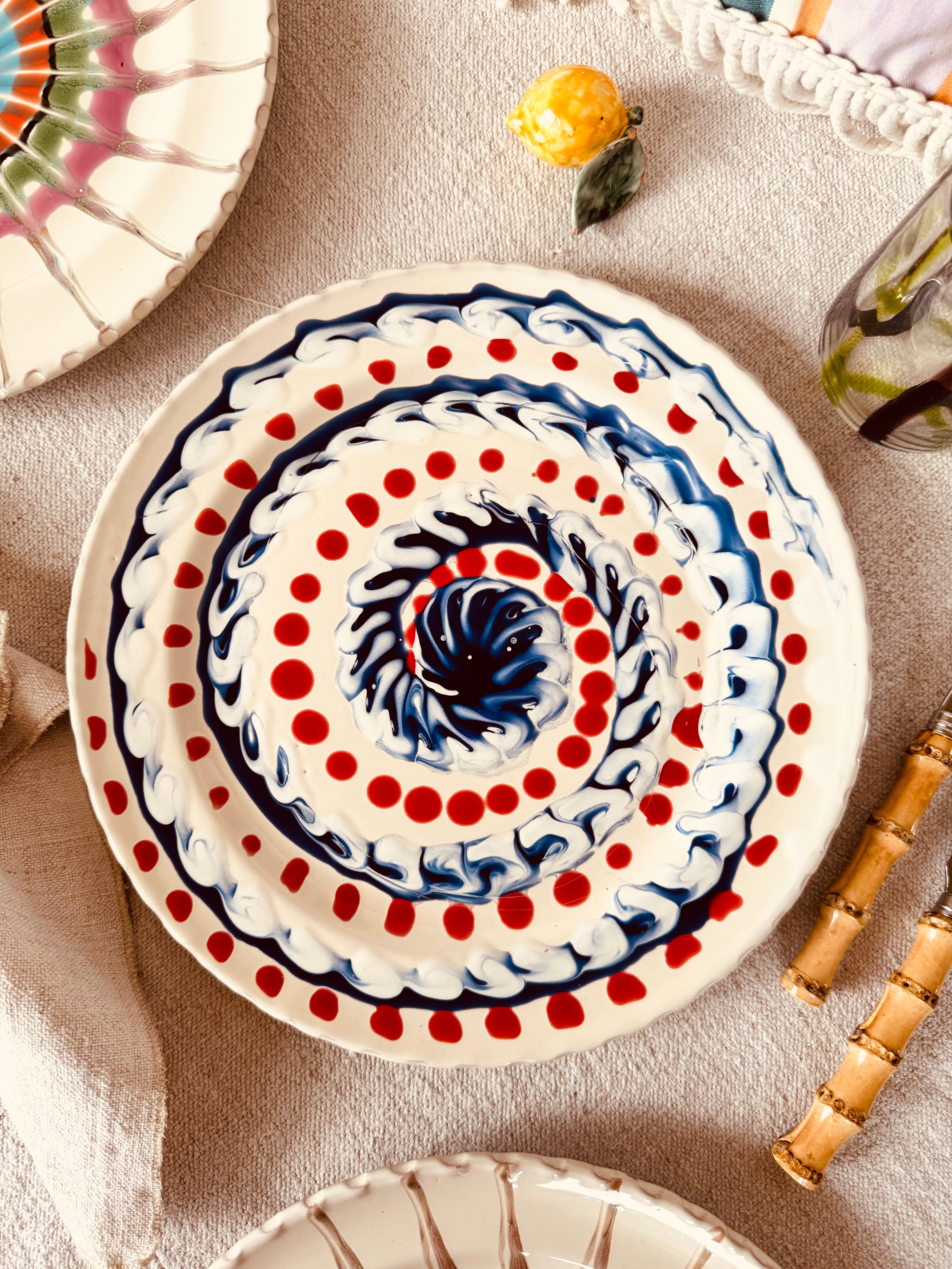 Psychodelic Speiseteller - 27cm "Unique Art Pieces by Studio Riviera"