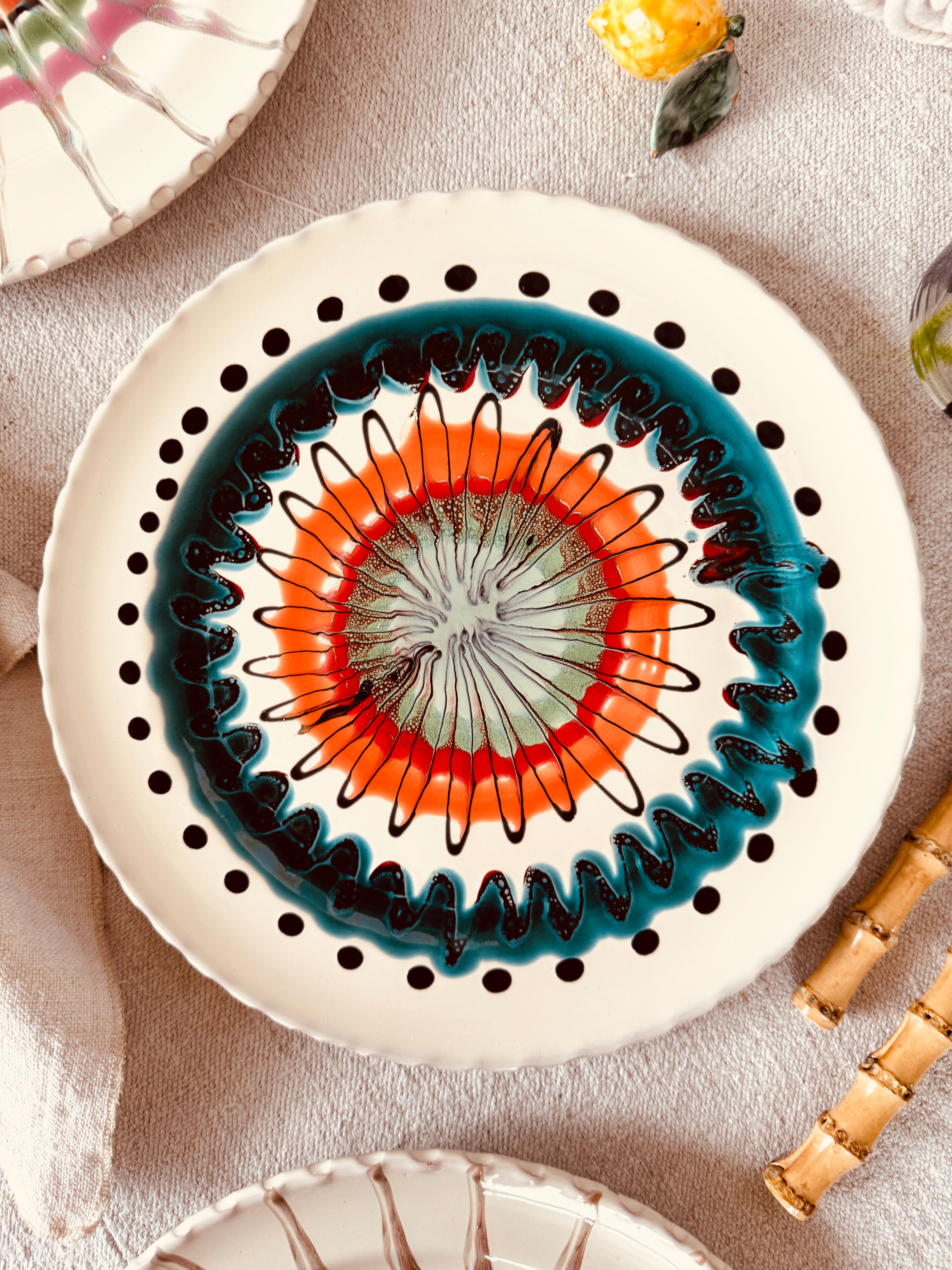 Psychodelic Speiseteller - 27cm "Unique Art Pieces by Studio Riviera"