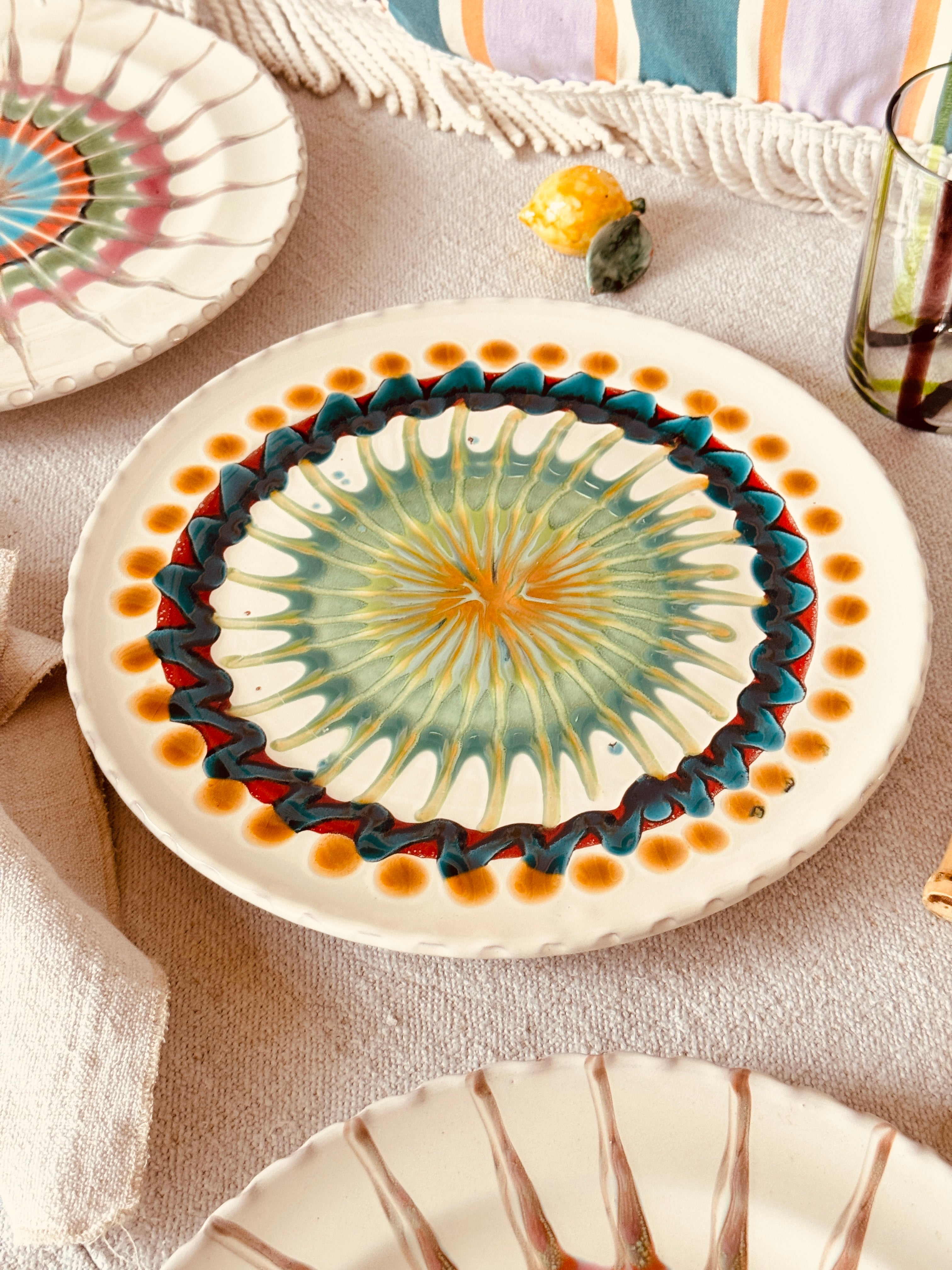 Psychodelic Speiseteller - 27cm "Unique Art Pieces by Studio Riviera"