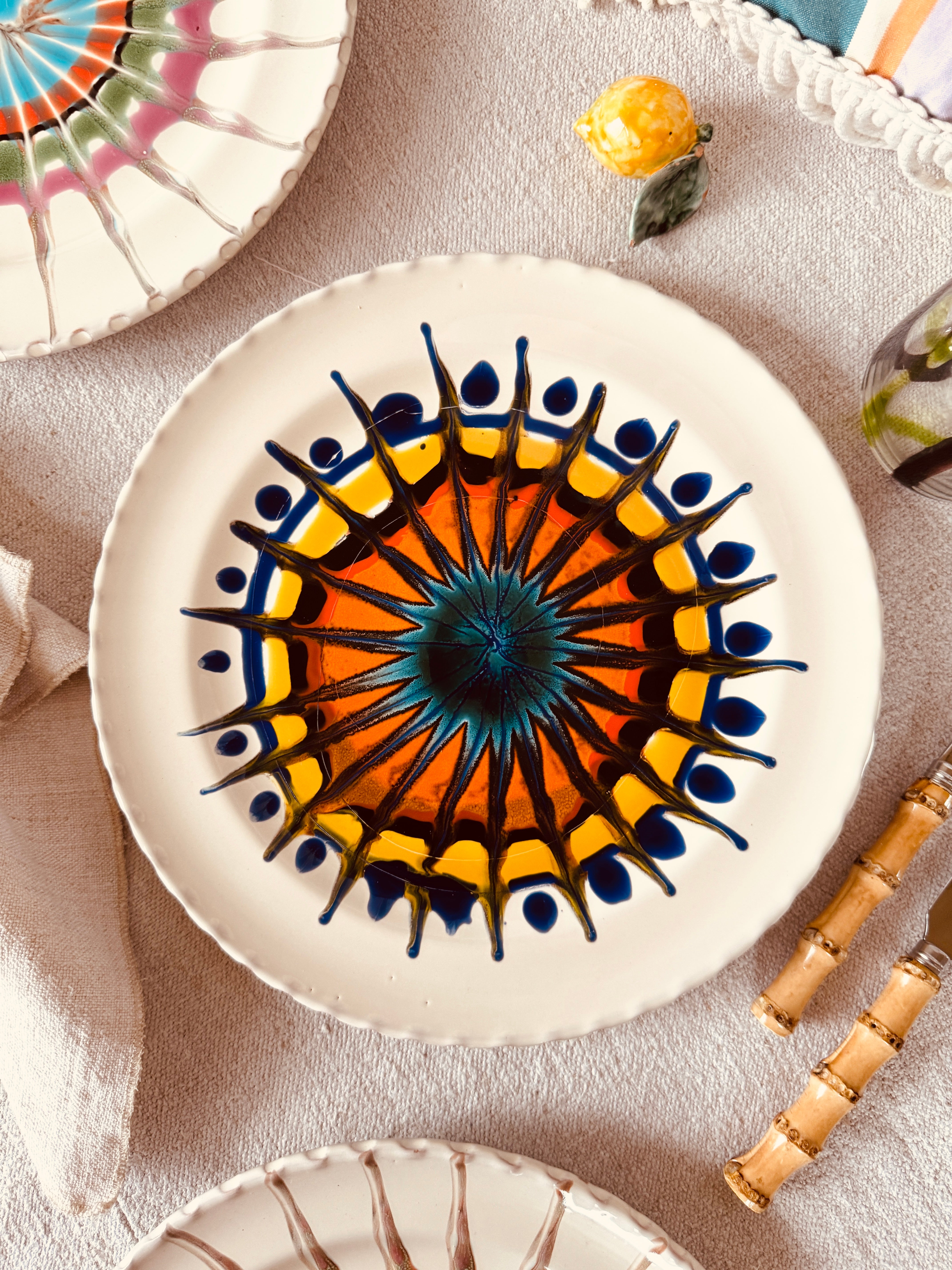 Psychodelic Speiseteller - 27cm "Unique Art Pieces by Studio Riviera"