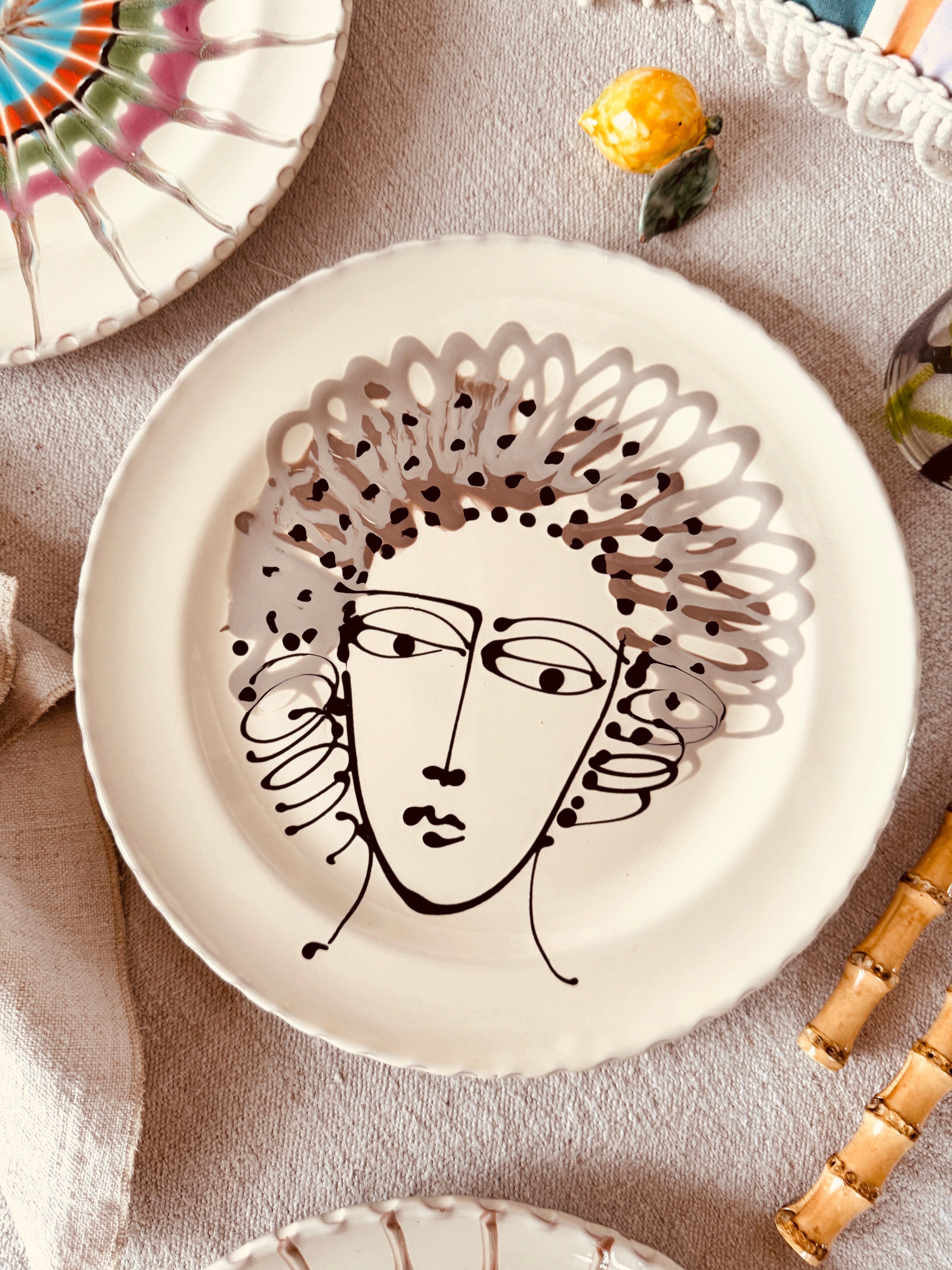 Psychodelic Speiseteller - 27cm "Unique Art Faces by Studio Riviera"