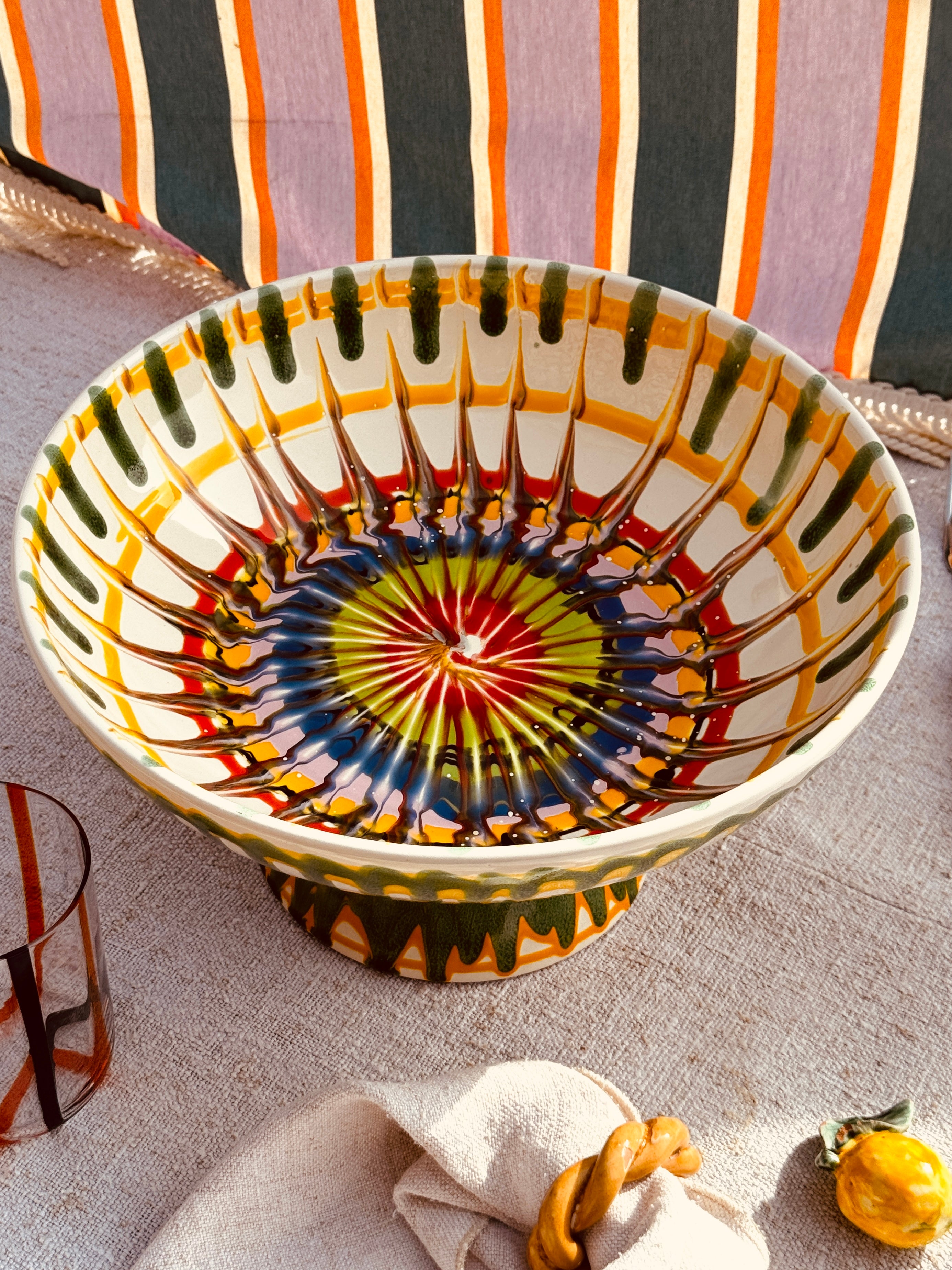 Handgefertigte Keramik Schale mit Fuß 30 cm | Italienisches Unikat