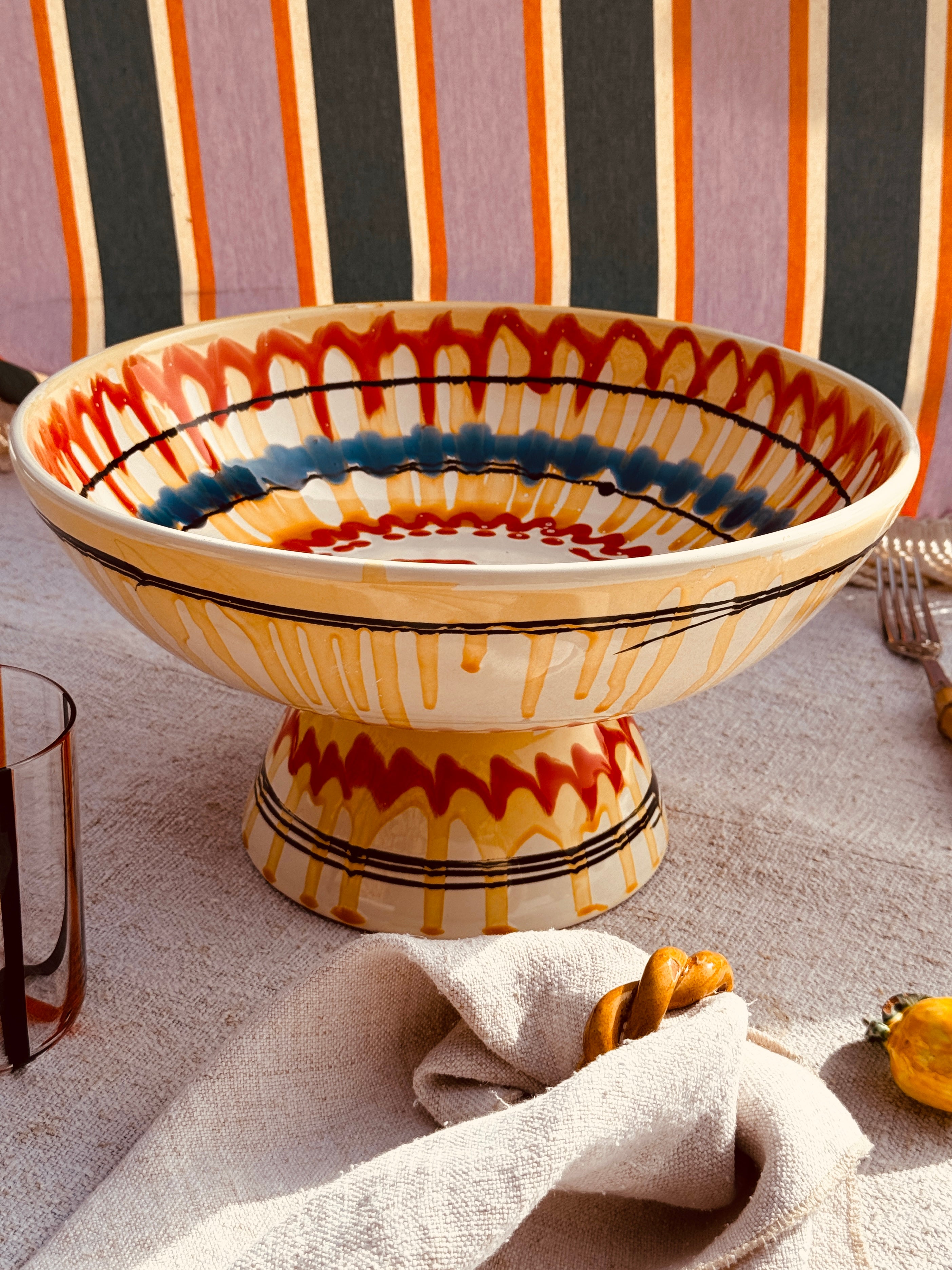 Handgefertigte Keramik Schale mit Fuß 30 cm | Italienisches Unikat