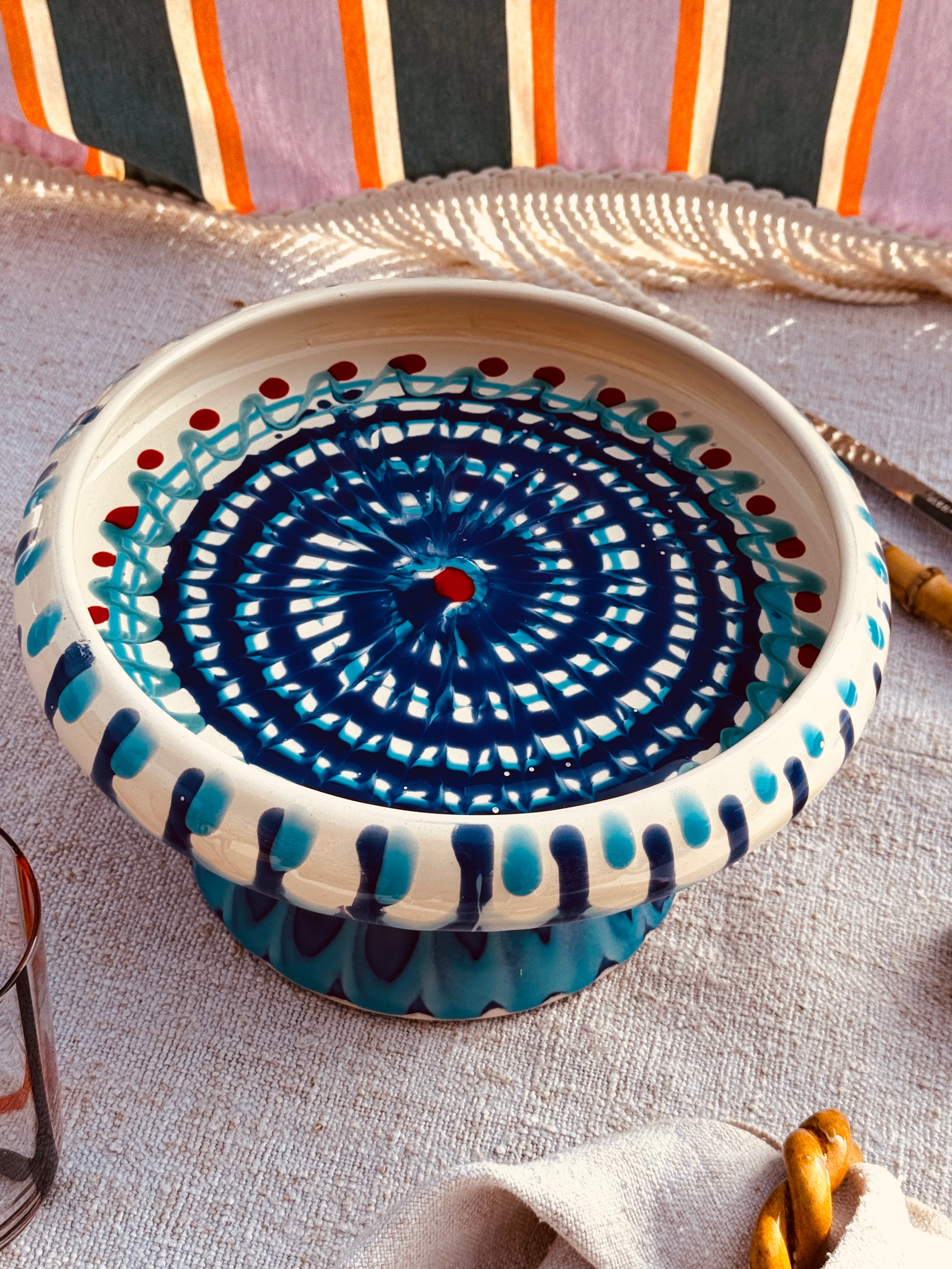 Riviera Präsentierteller mit Fuß 25 cm | Handgemachte Keramik aus Italien