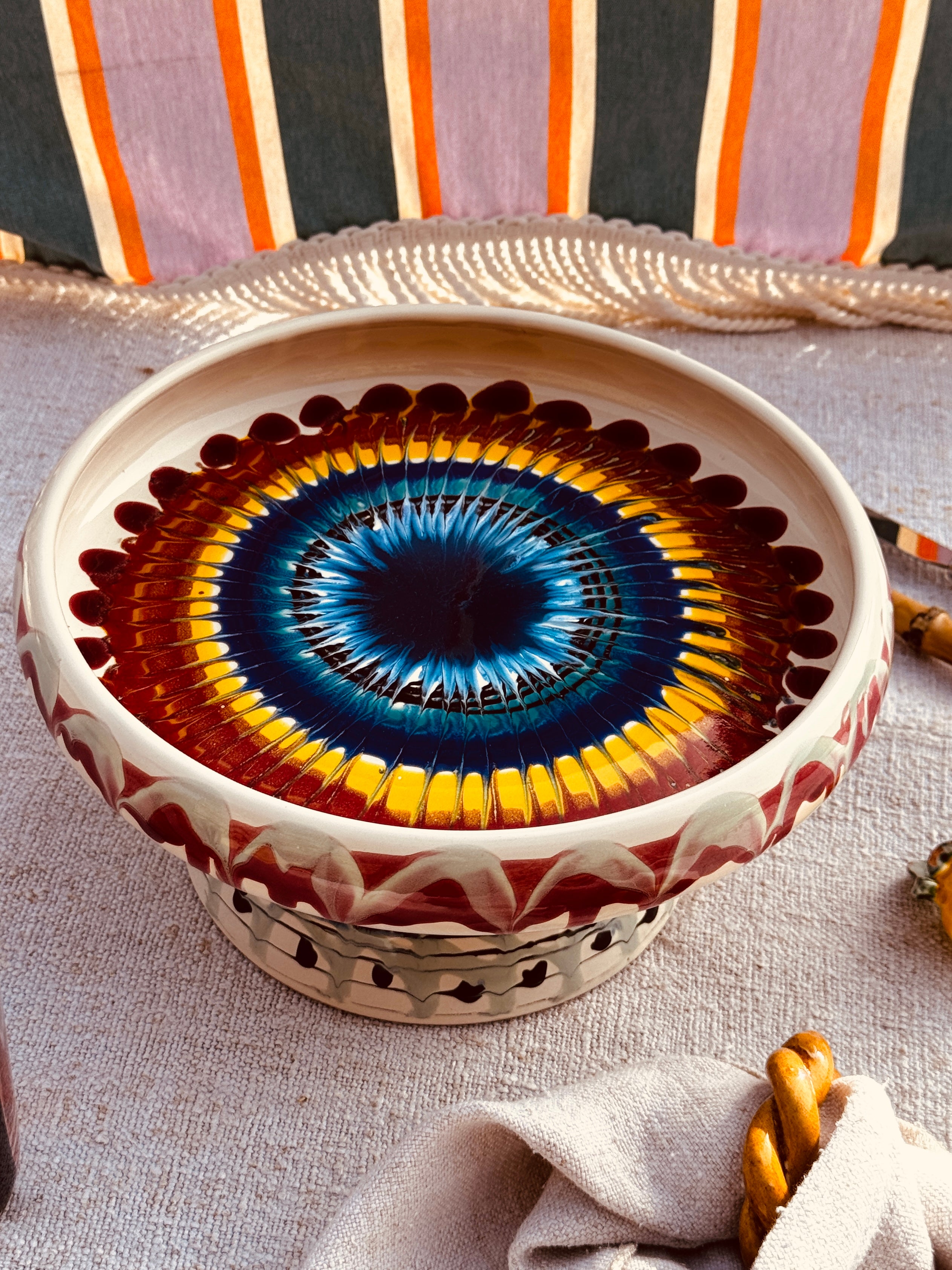 Riviera Präsentierteller mit Fuß 25 cm | Handgemachte Keramik aus Italien