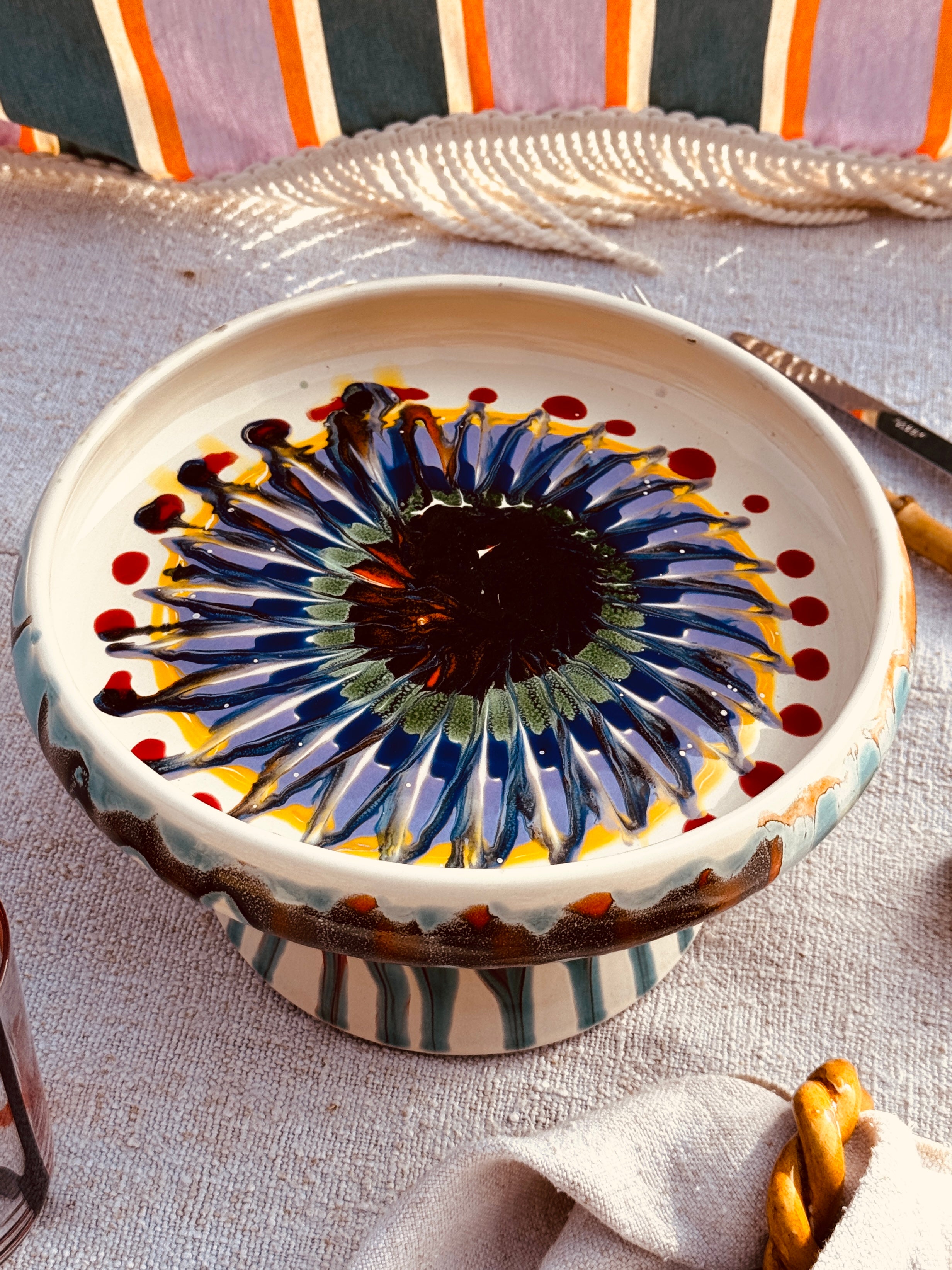 Riviera Präsentierteller mit Fuß 25 cm | Handgemachte Keramik aus Italien