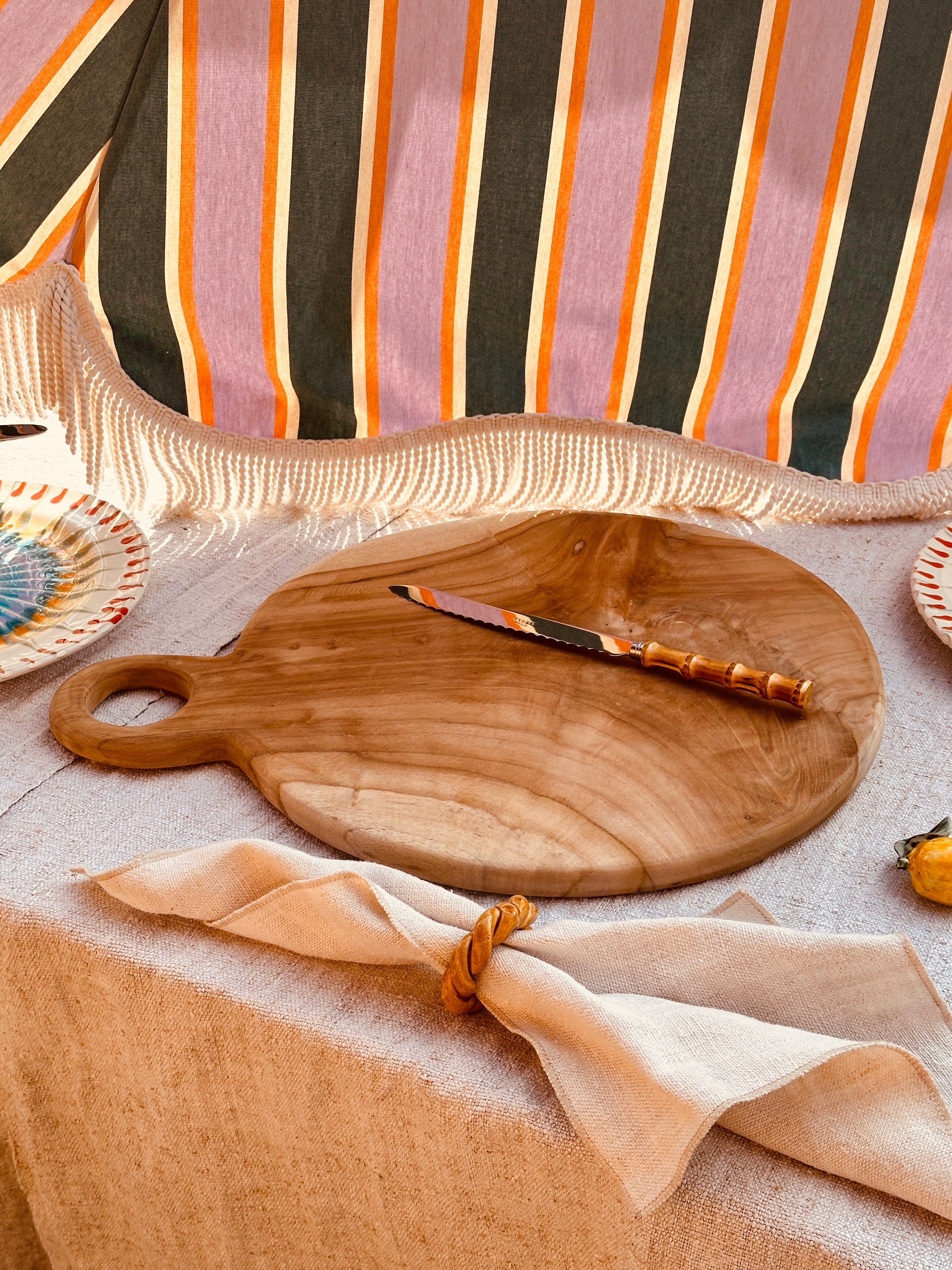 Mr.Riviera's Teak Cutting Board 40cm