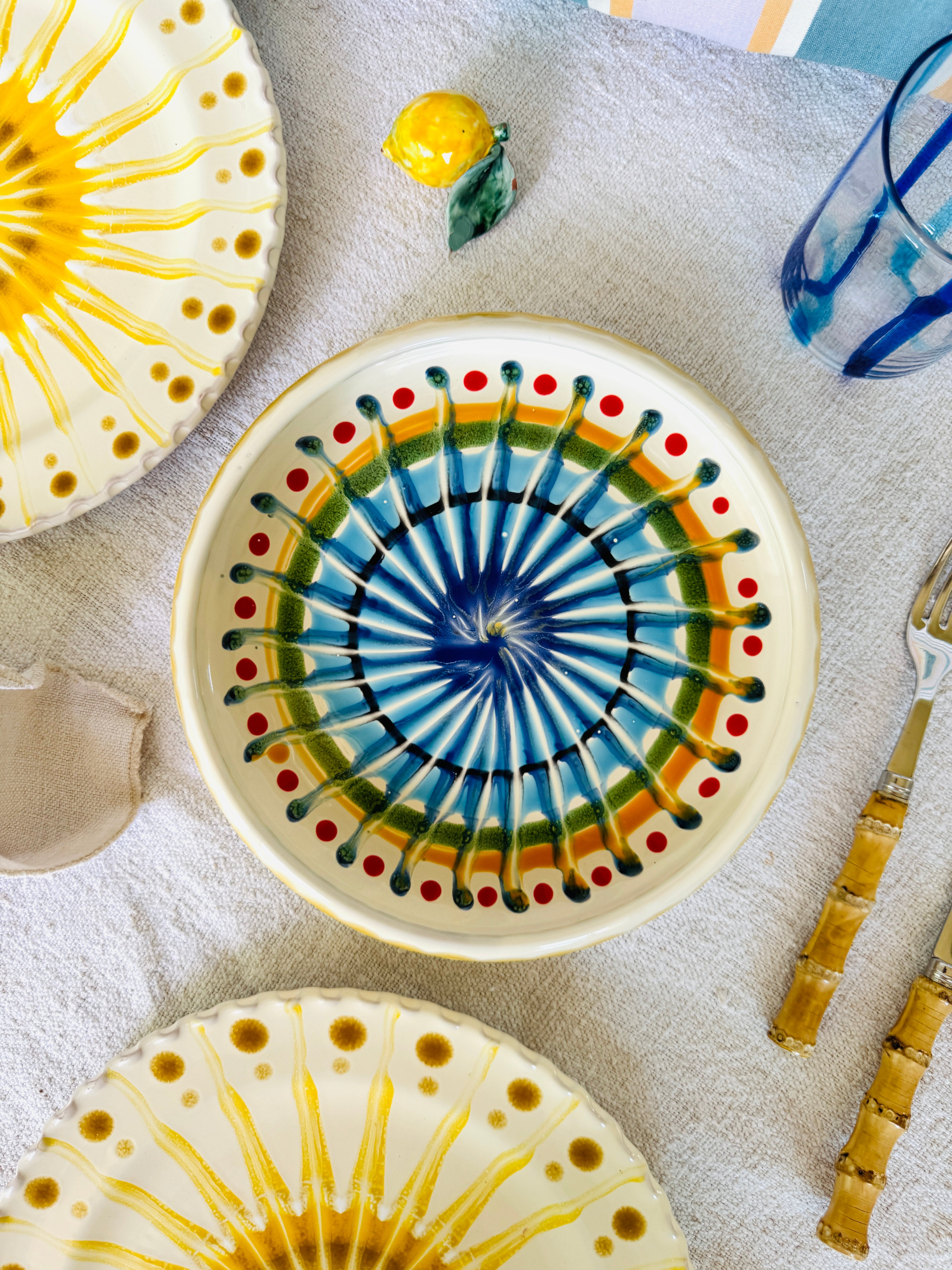 Italian Ceramic Pasta Plate 25cm | Handbemaltes Psychodelic Design