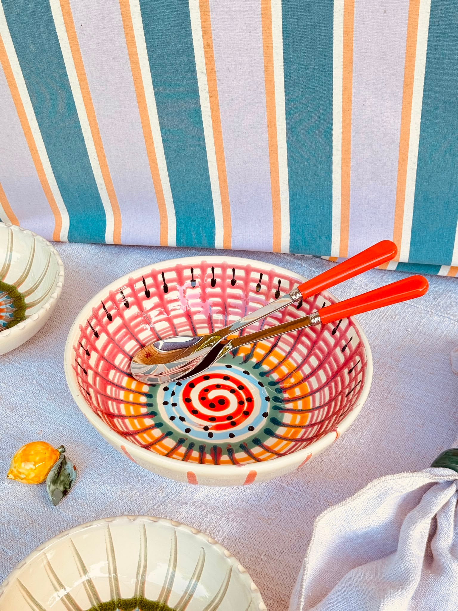 Handgefertigte Salatschüssel 26 cm | Keramik Servierschale (Unikat)