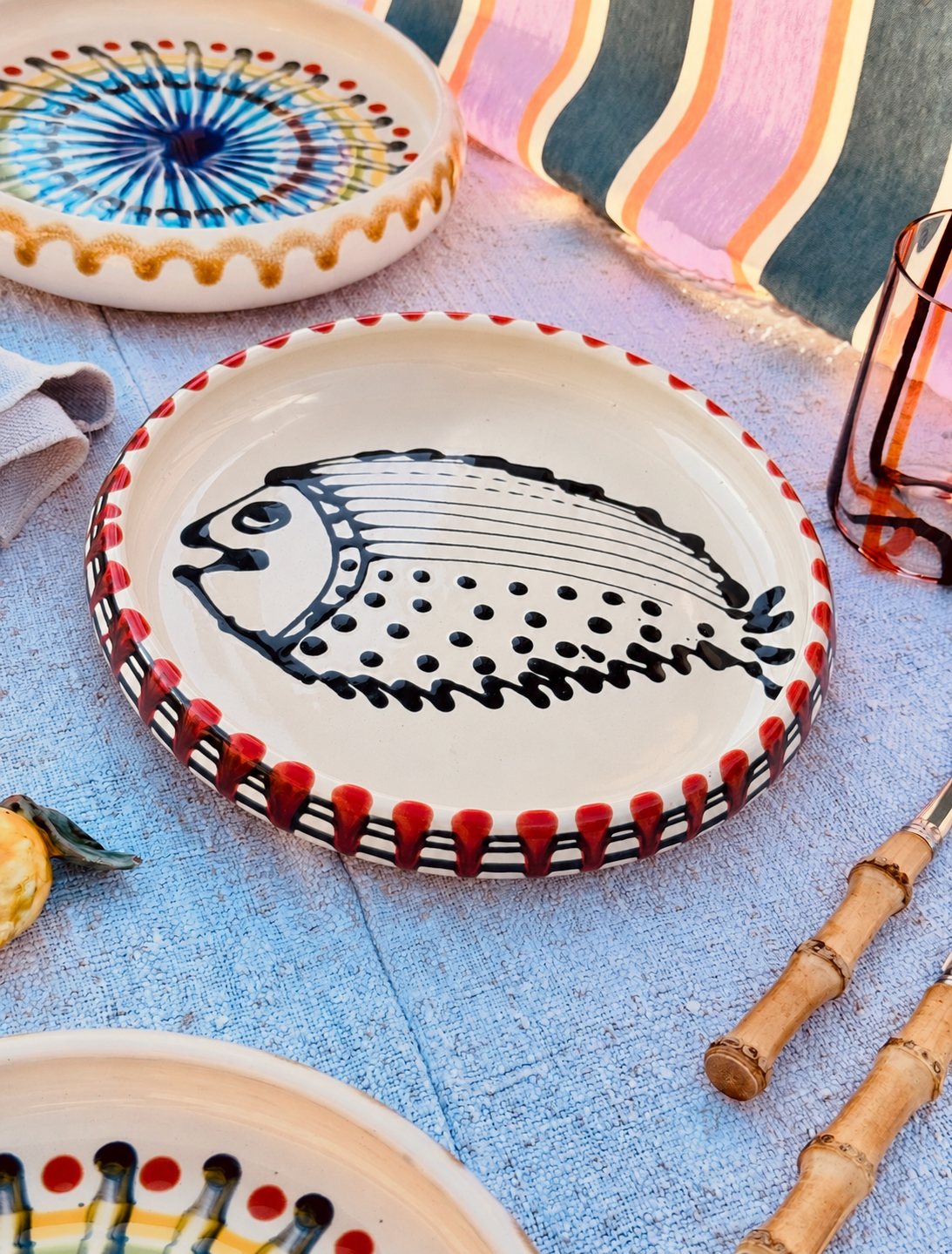 Unique Italian Pasta Plate 25cm "Crazy Fish" – Handmade in Puglia