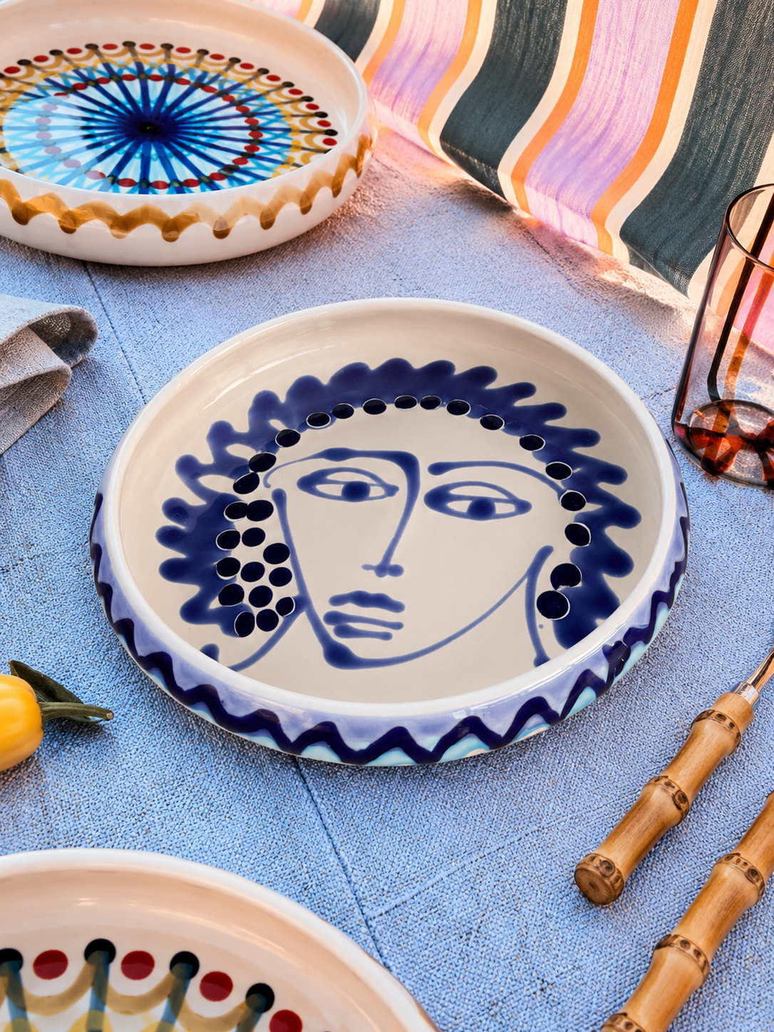 Italian Ceramic Pasta Plate 25cm | Handbemaltes Viso Design "Unikat"