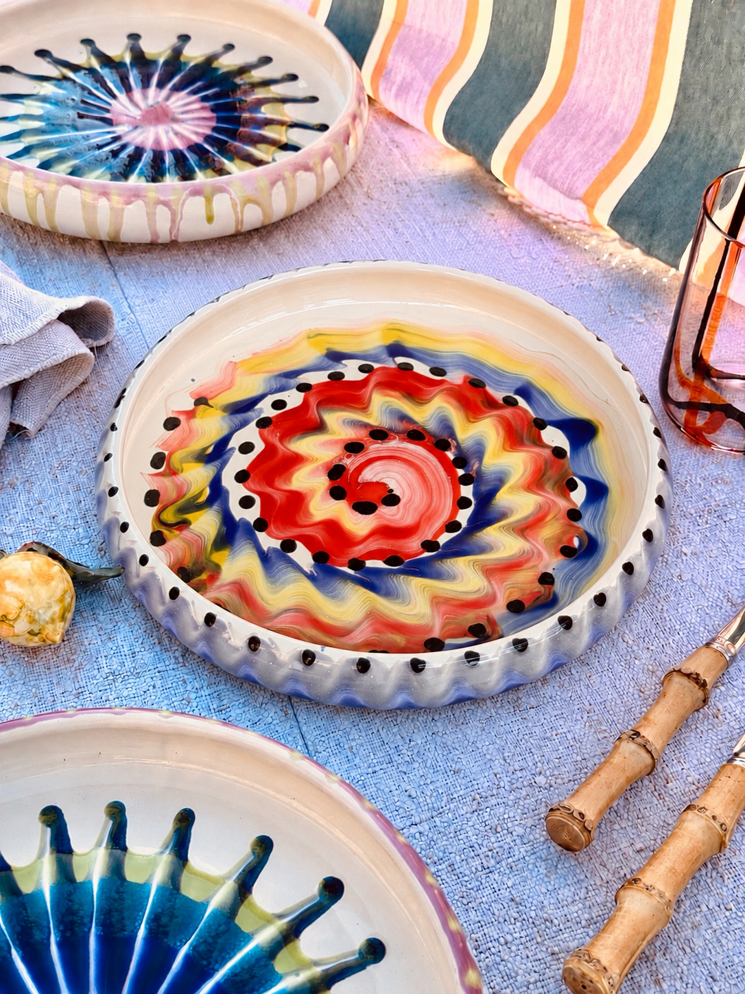 Italian Ceramic Pasta Plate 25cm | Handbemaltes Psychodelic Design "Unikat"