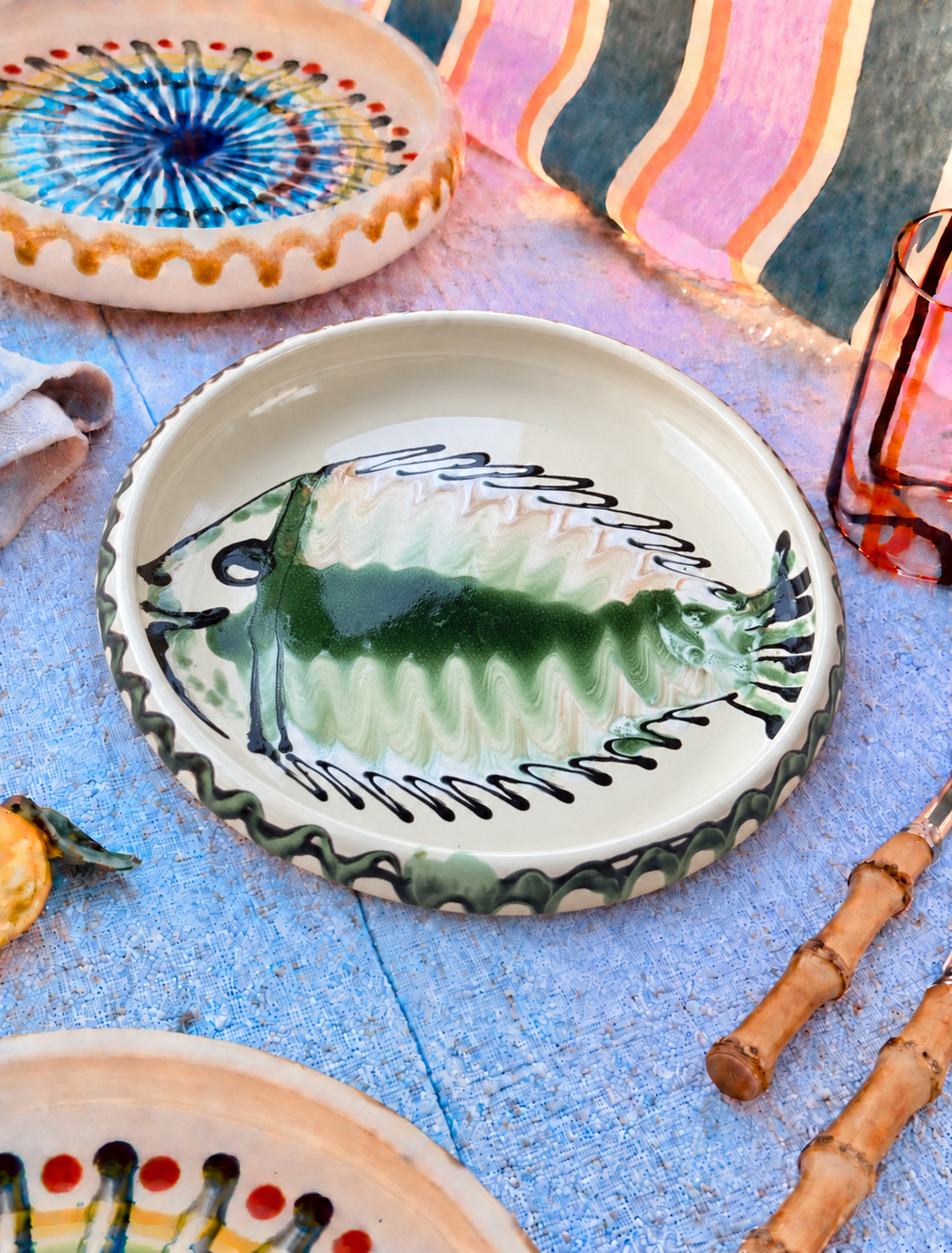 Unikat Italienischer Pastateller 25cm "Crazy Fish" – Handgemacht in Apulien