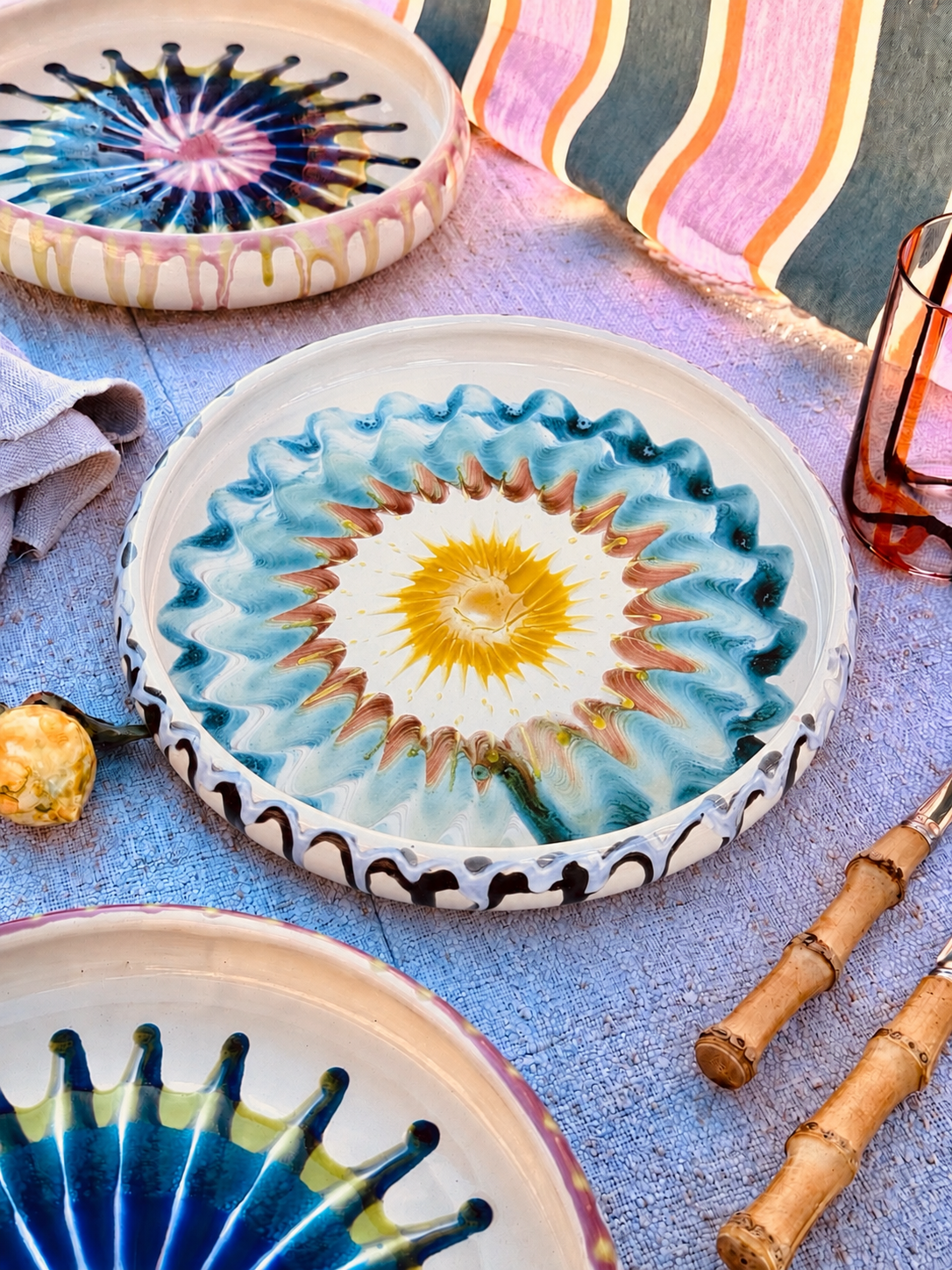 Italian Ceramic Pasta Plate 25cm | Handbemaltes Psychodelic Design "Unikat"