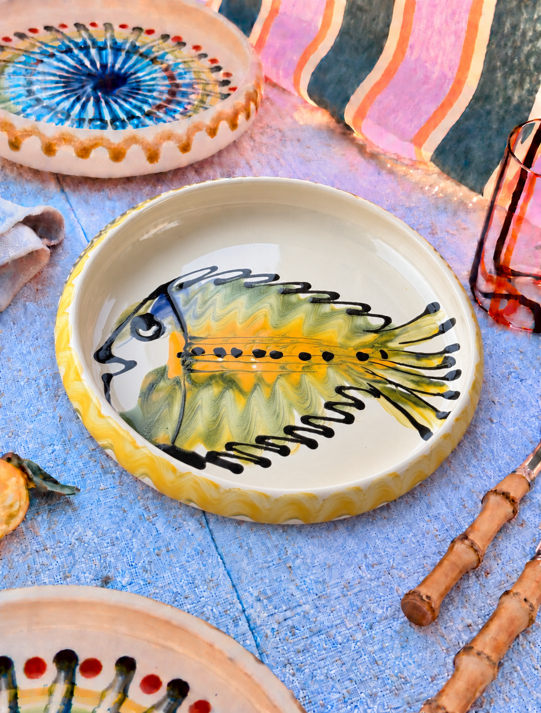 Unique Italian Pasta Plate 25cm "Crazy Fish" – Handmade in Puglia
