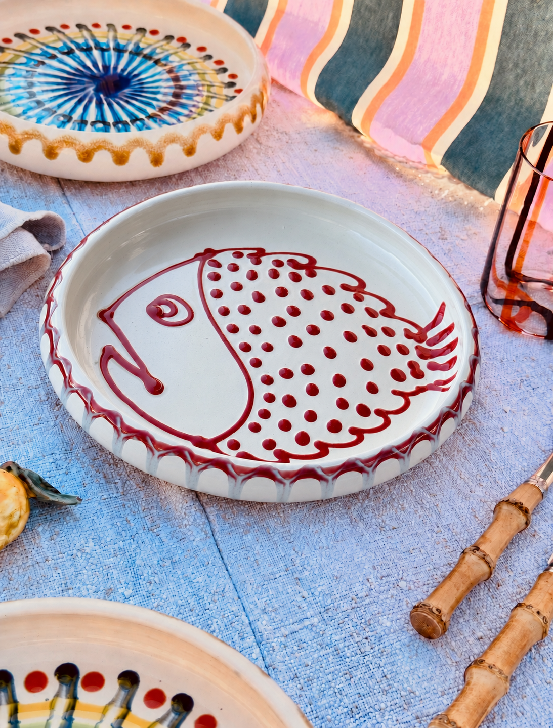 Unikat Italienischer Pastateller 25cm "Crazy Fish" – Handgemacht in Apulien