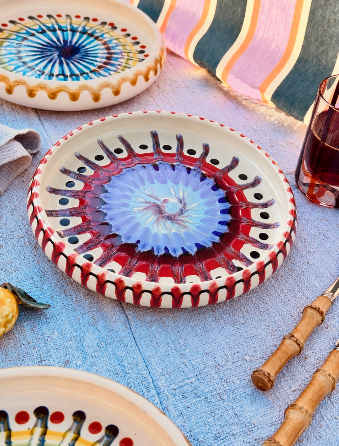 Italian Ceramic Pasta Plate 25cm | Handbemaltes Psychodelic Design UNIKAT