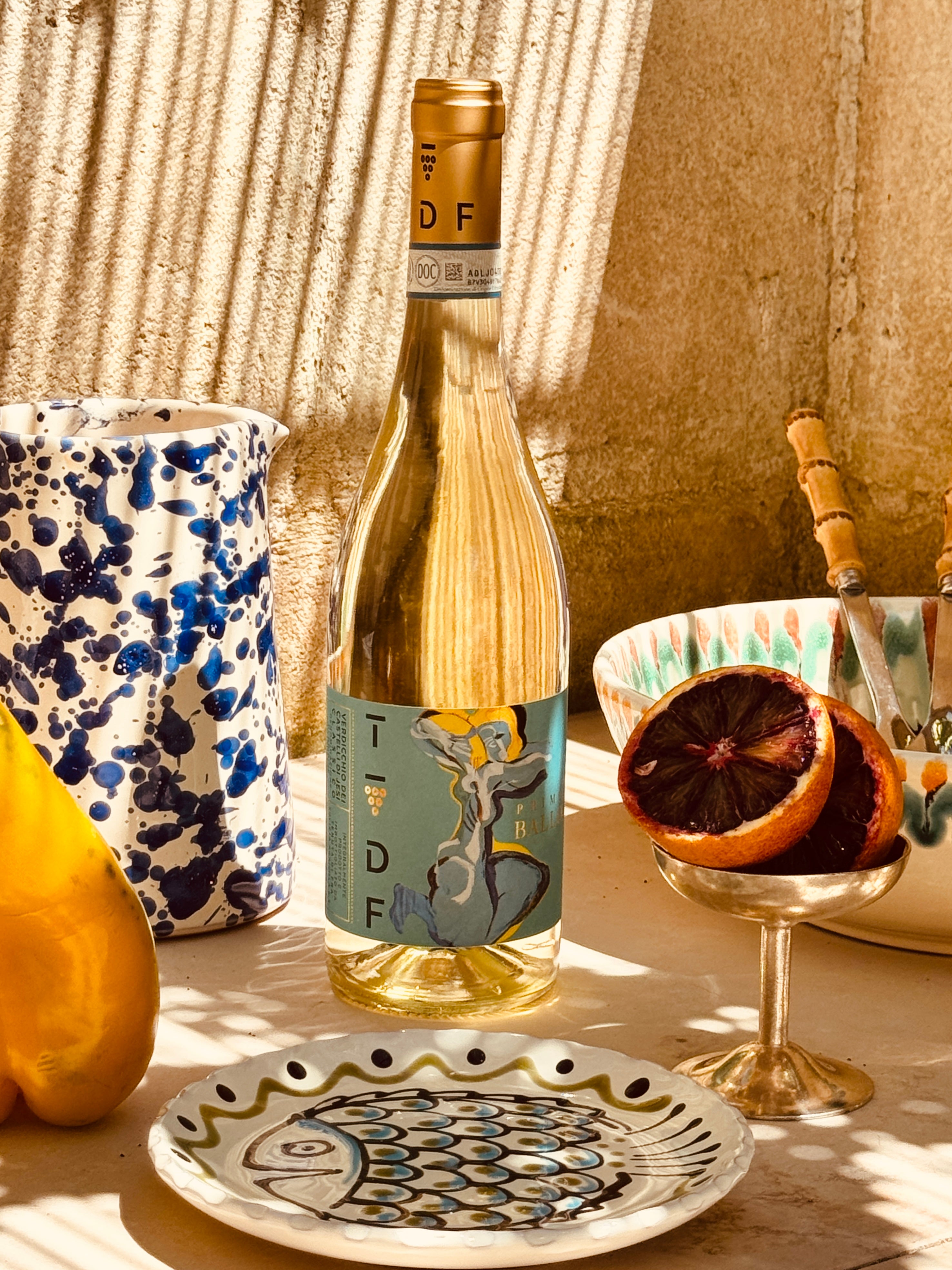 Riviera's favorite Everyday White Wine – 🌿 Primo Ballo – der erste Tanz des Jahres - summery, fresh, and light, made with love from Le Marche