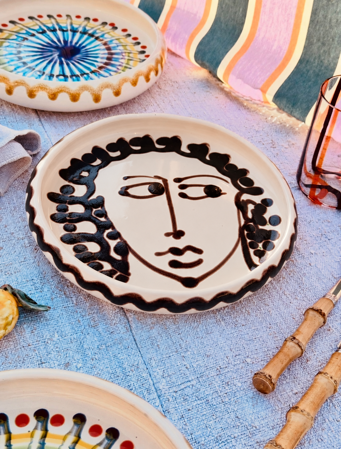 Italian Ceramic Pasta Plate 25cm | Handbemaltes Psychodelic Design UNIKAT
