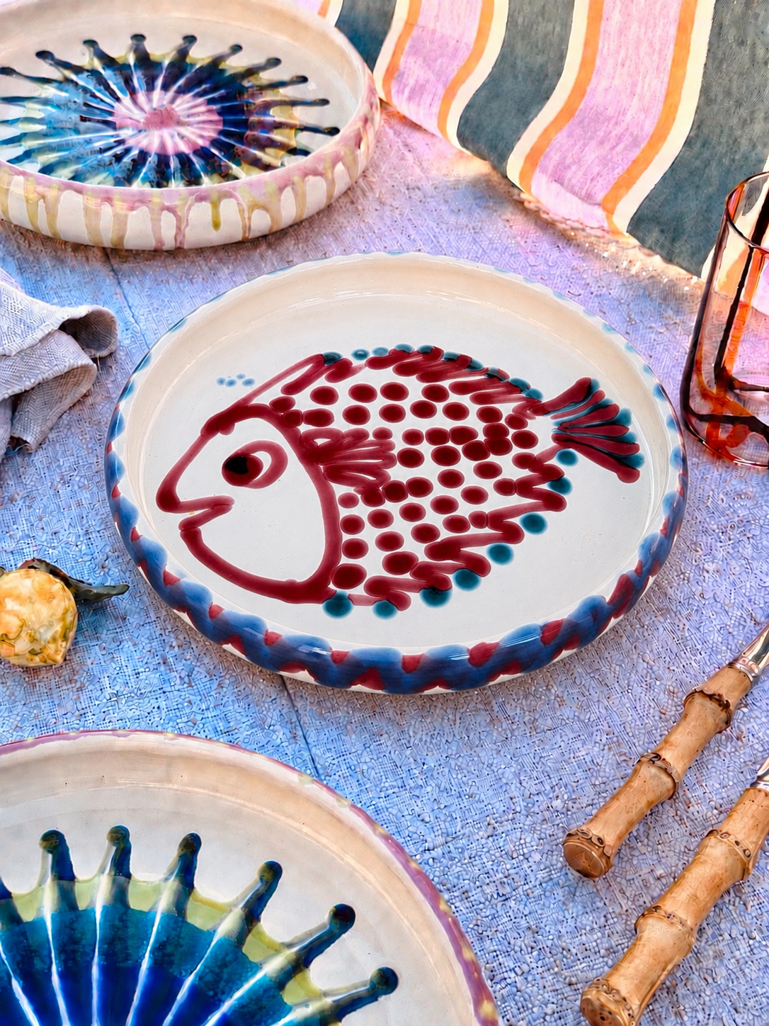 Italian Ceramic Pasta Plate 25cm | Handbemaltes Pesce Design "Unikat"