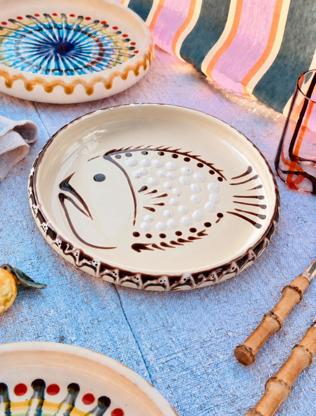 Unikat Italienischer Pastateller 25cm "Crazy Fish" – Handgemacht in Apulien