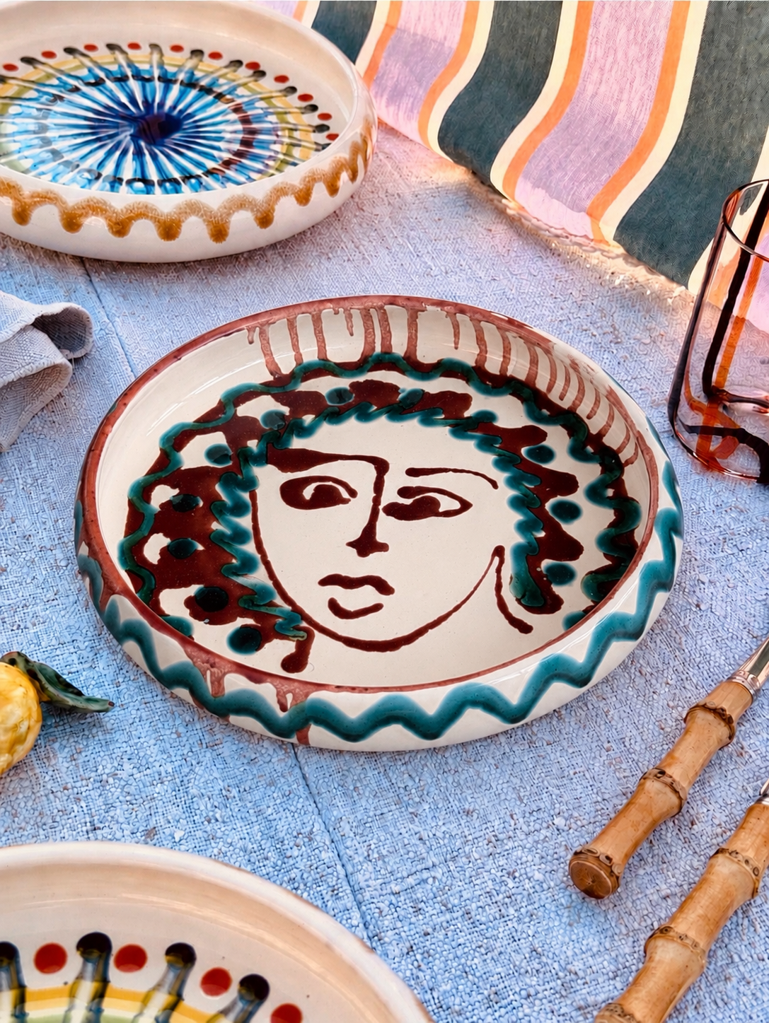 Italian Ceramic Pasta Plate 25cm | Handbemaltes Viso Design "Unikat"